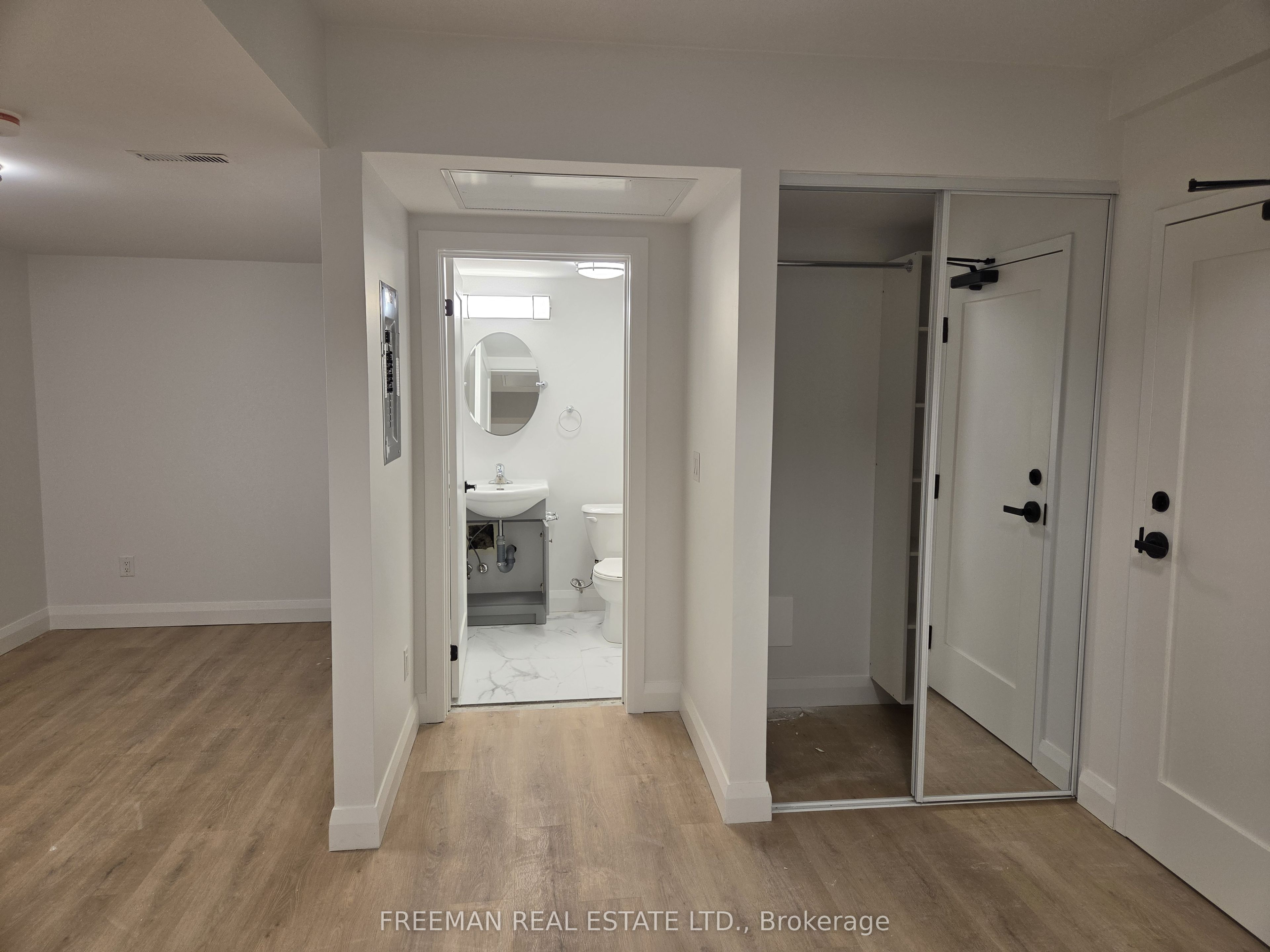 134 Carlton Street 45, Toronto, ON M5A 2K1 photo 4