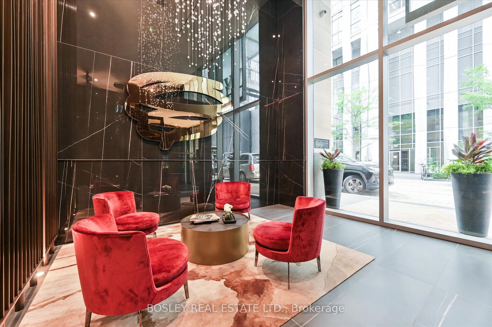 11 Yorkville Avenue 5007, Toronto, ON M4W 0B7 photo 4