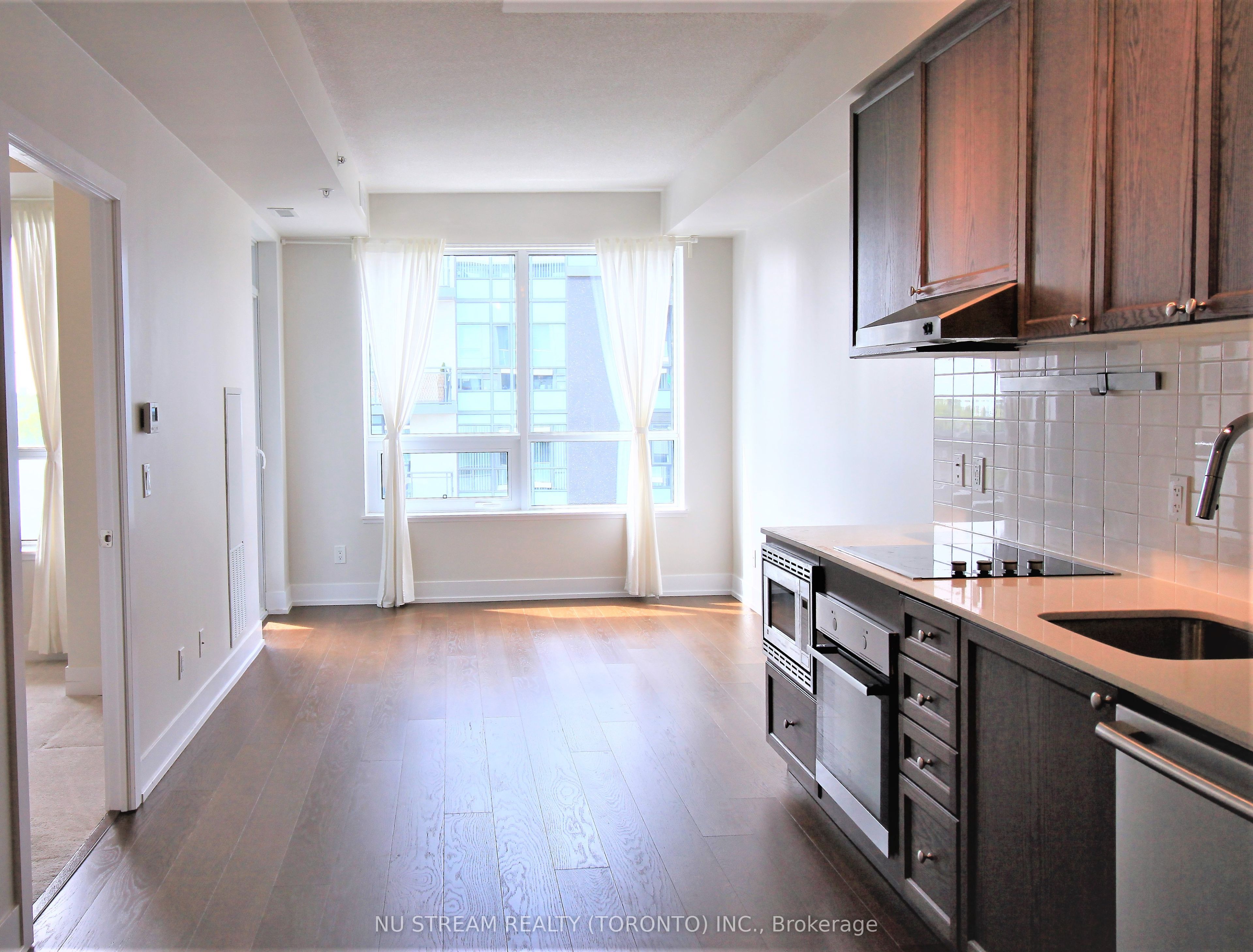 7 Kenaston Gardens 507, Toronto, ON M2K 1G7 photo 5