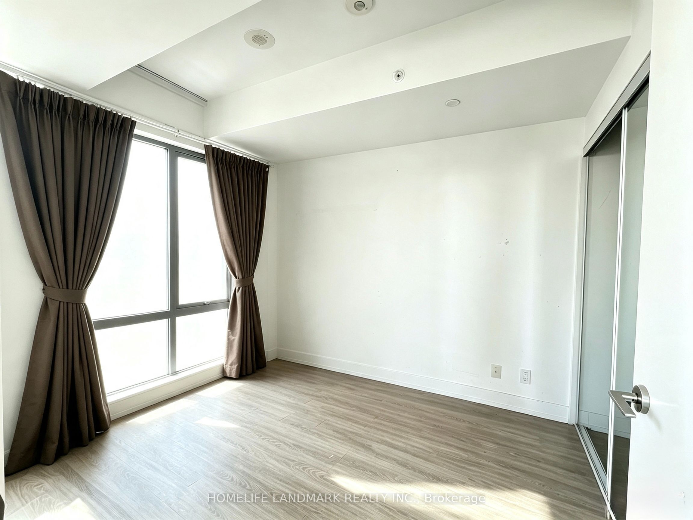 181 Dundas Street E 3505, Toronto, ON M5A 0N5 photo 3