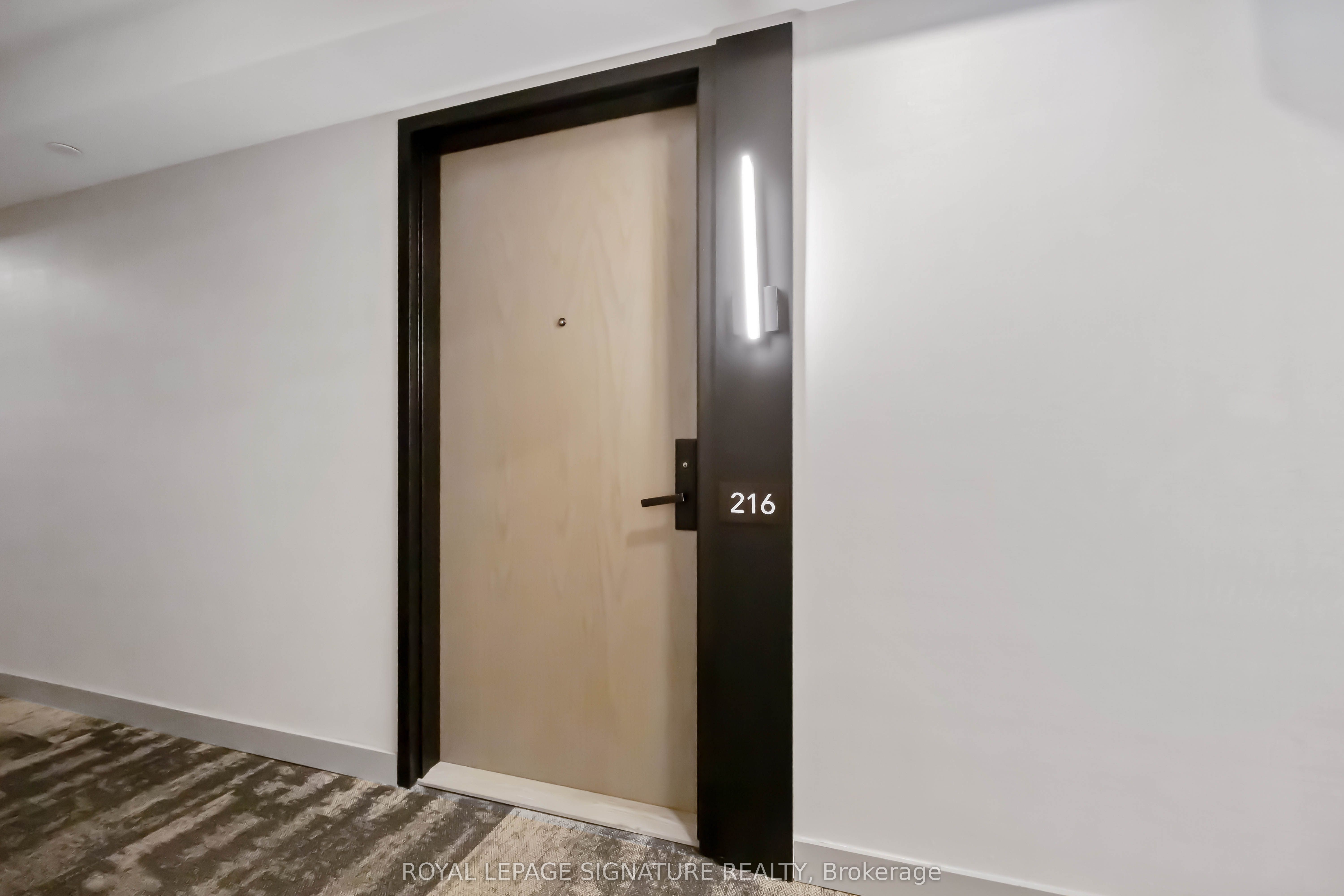 30 Tretti Way 216, Toronto, ON M3H 0E3 photo 4