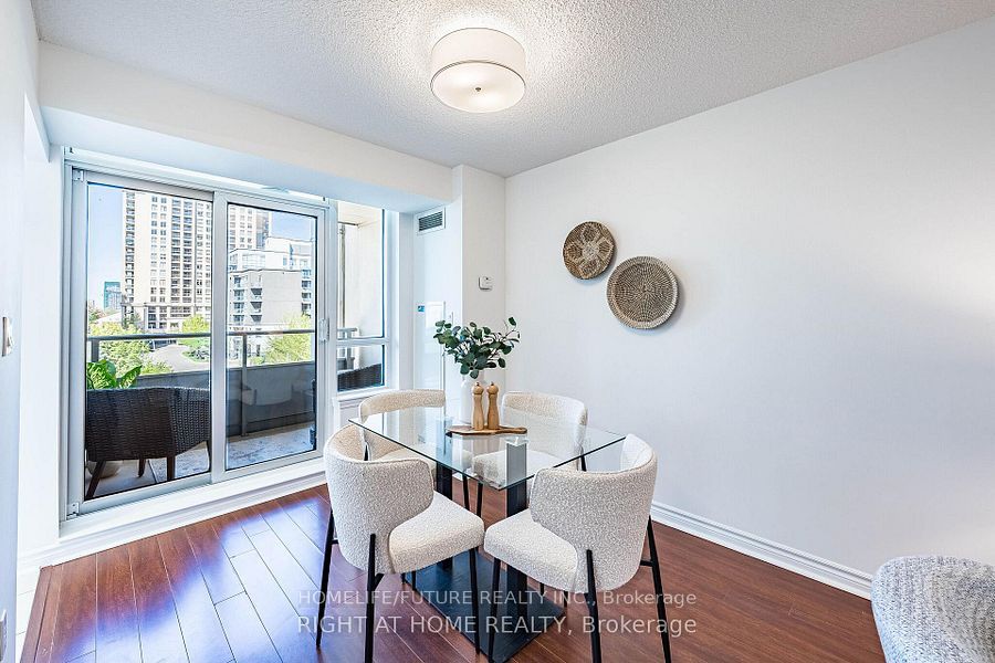 2 Rean Drive 512, Toronto, ON M2K 3B8 photo 5
