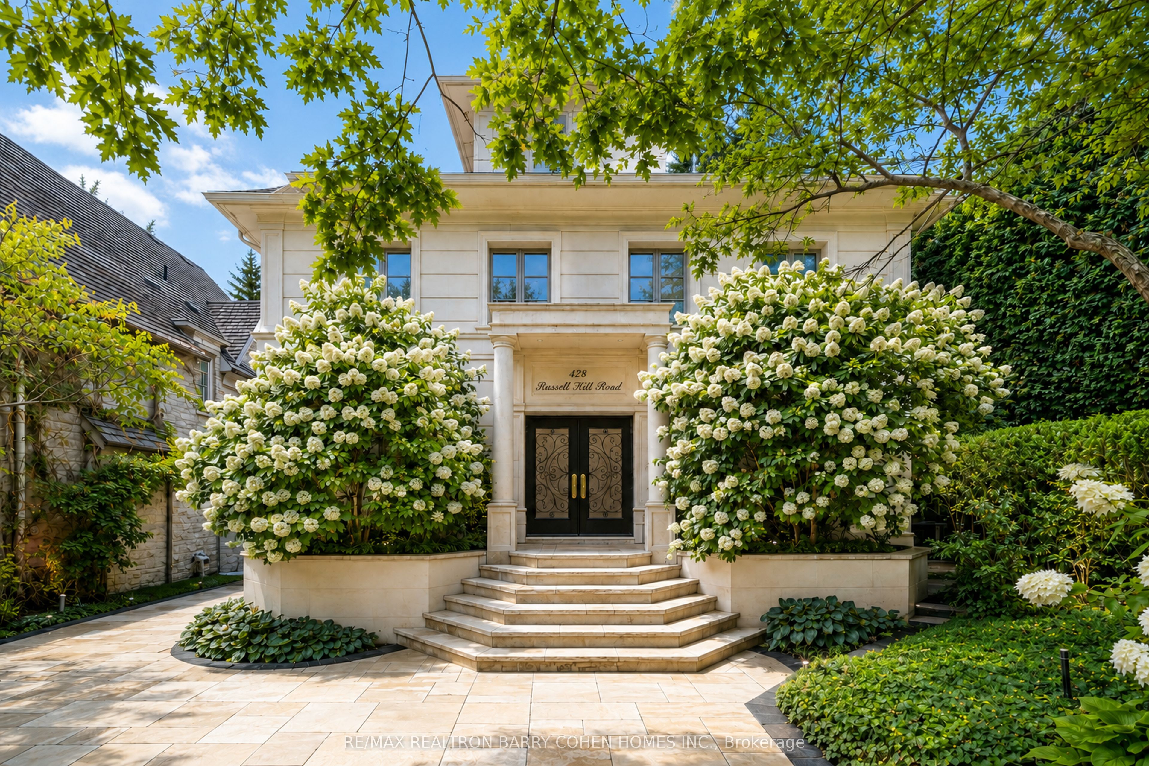 428 Russell Hill Road, Toronto, ON M5P 2S3 photo 4