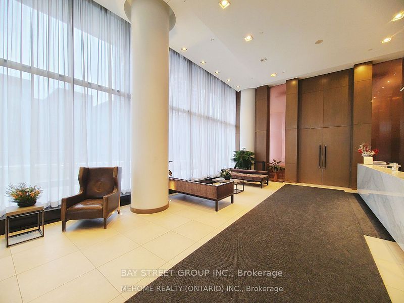 121 Mcmahon Drive 1212, Toronto, ON M2K 0C2 photo 3