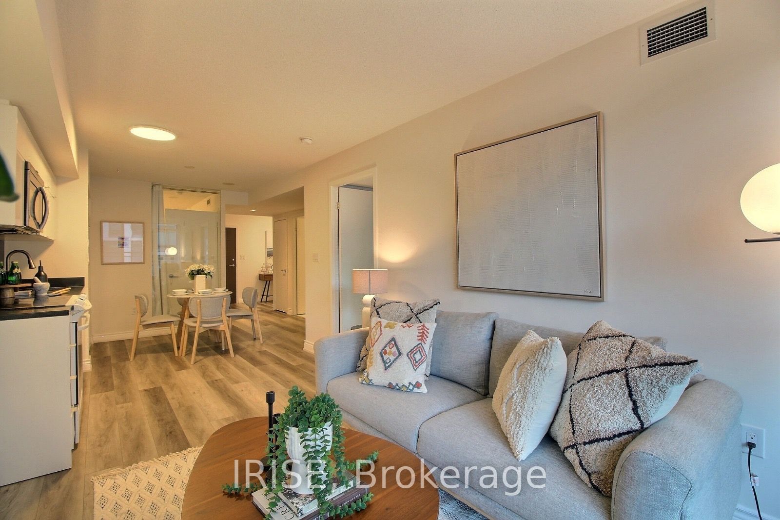151 Dan Leckie Way 609, Toronto, ON M5V 4B2 photo 4