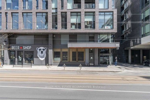 111 Bathurst Street 1610, Toronto, ON M5V 0M9 photo 3