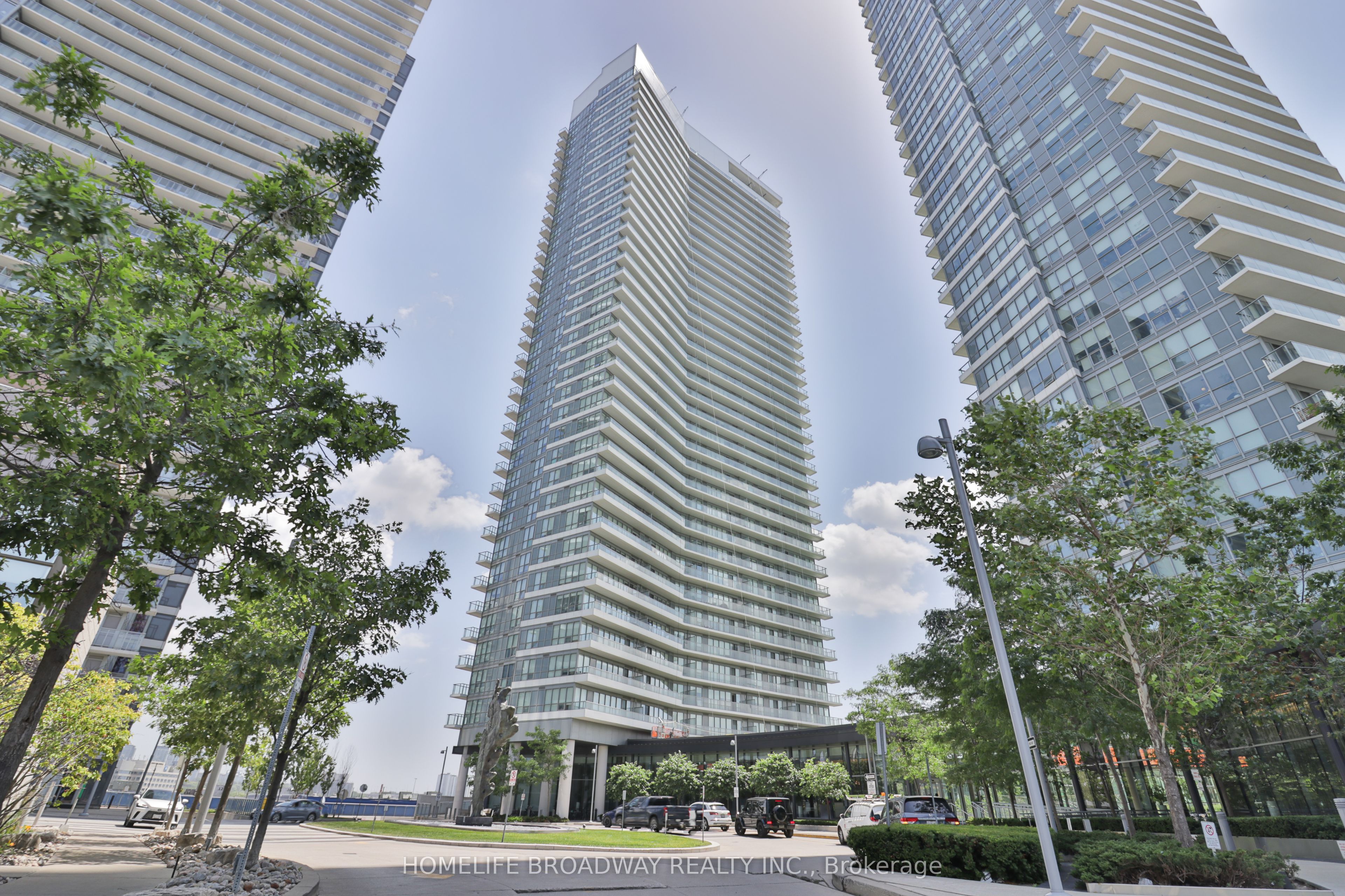 117 Mcmahon Drive 2105, Toronto, ON M2K 0E4 photo 2