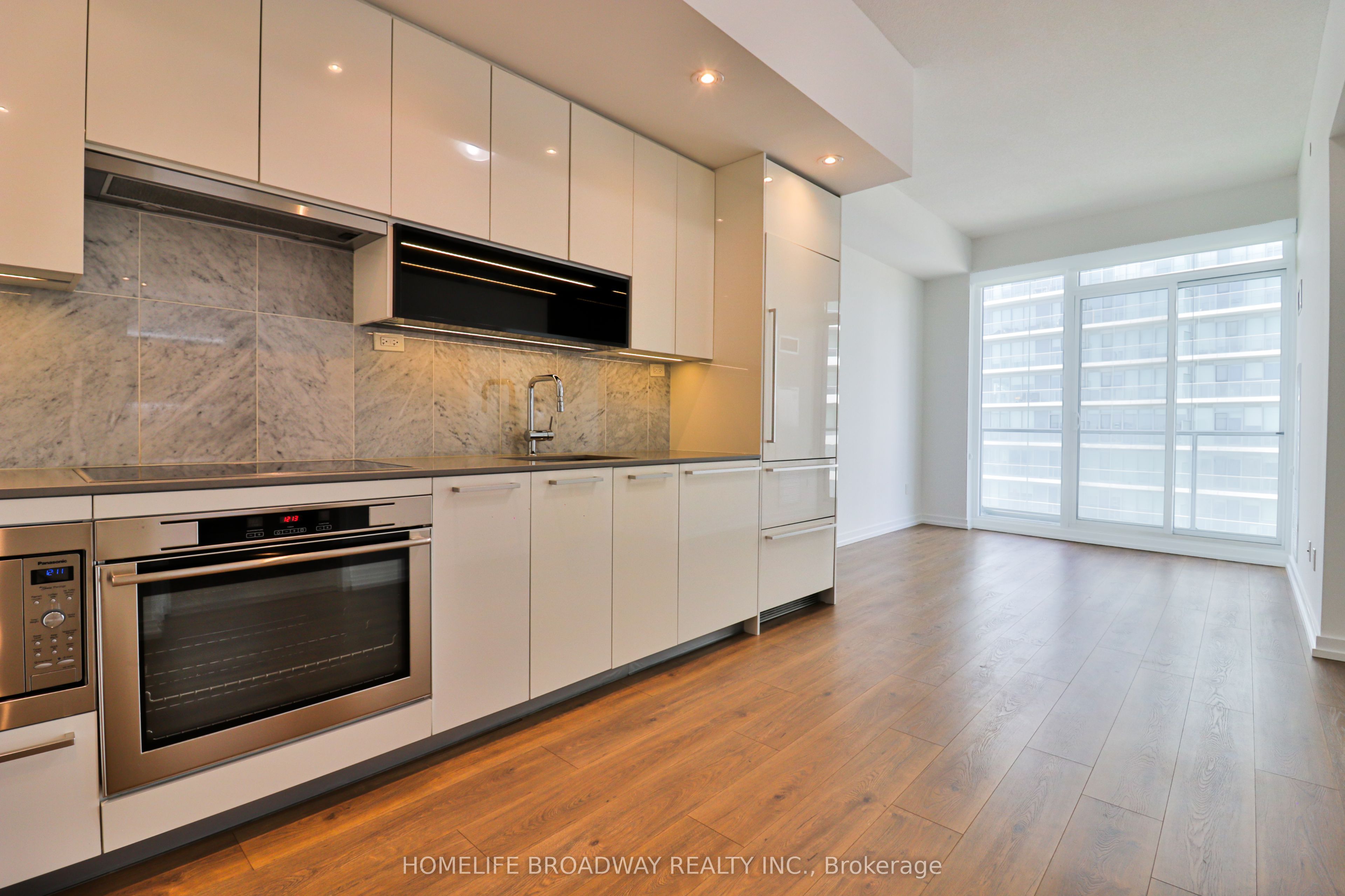 117 Mcmahon Drive 2105, Toronto, ON M2K 0E4 photo 4