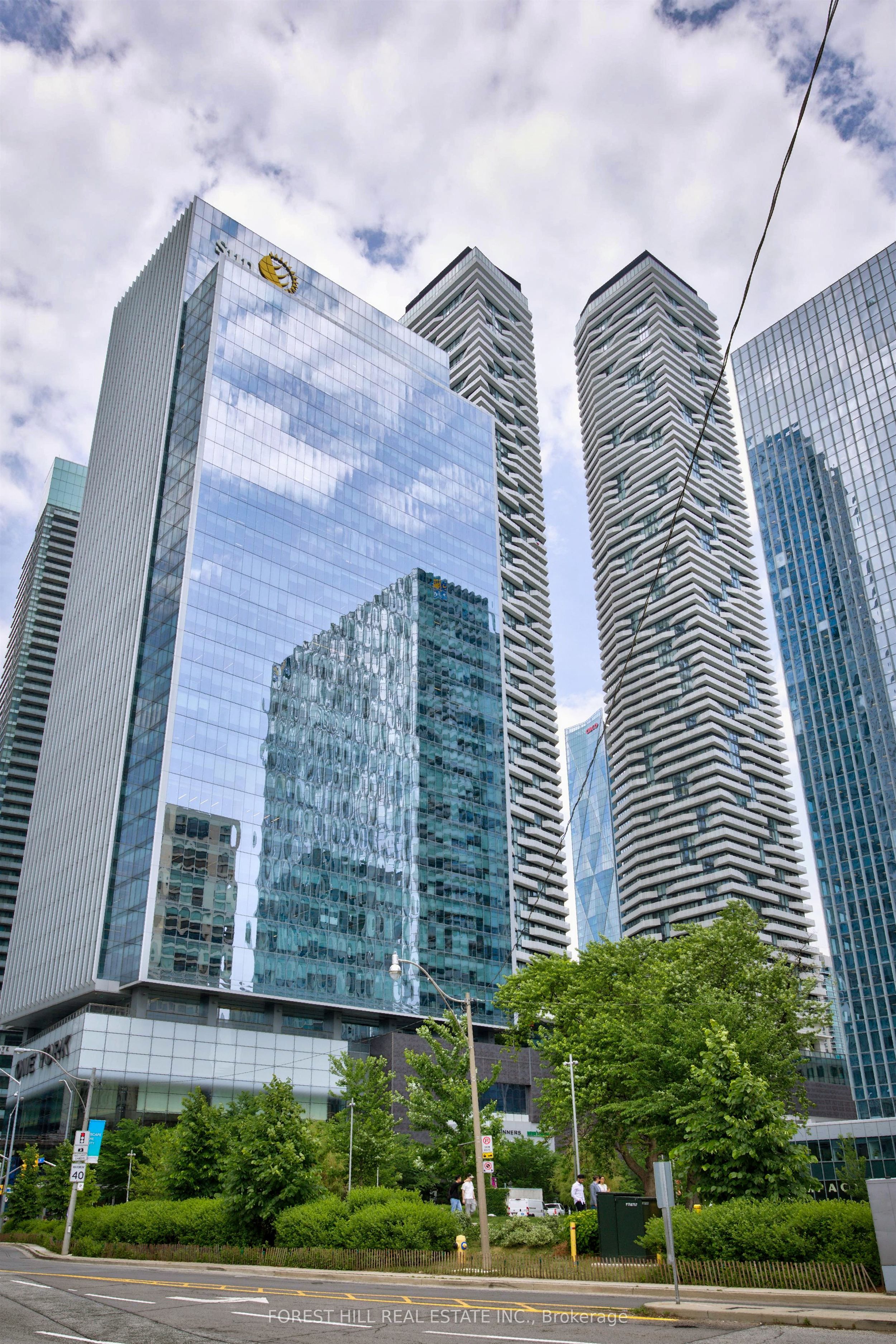 100 Harbour Street 5410, Toronto, ON M5J 0B5 photo 5