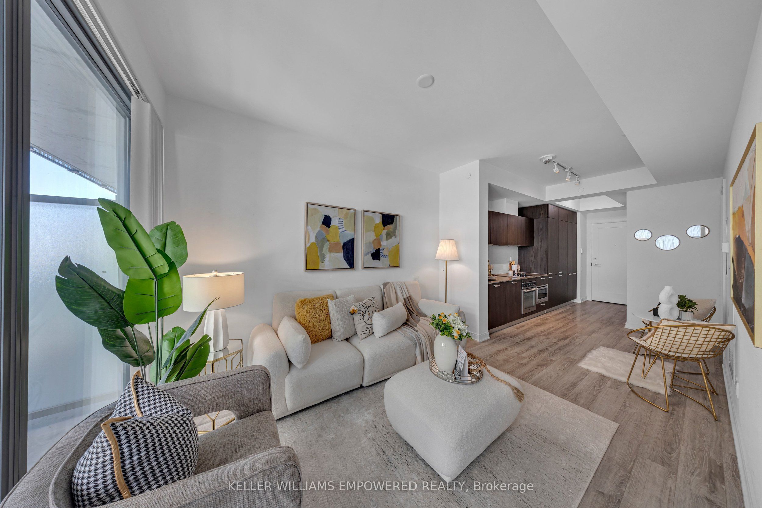 50 Charles Street E 3306, Toronto, ON M4Y 0C3