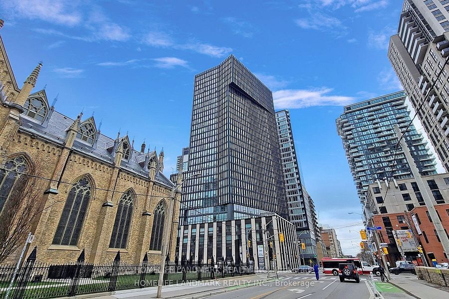 60 Shuter Street 1502, Toronto, ON M5B 1A8 photo 2