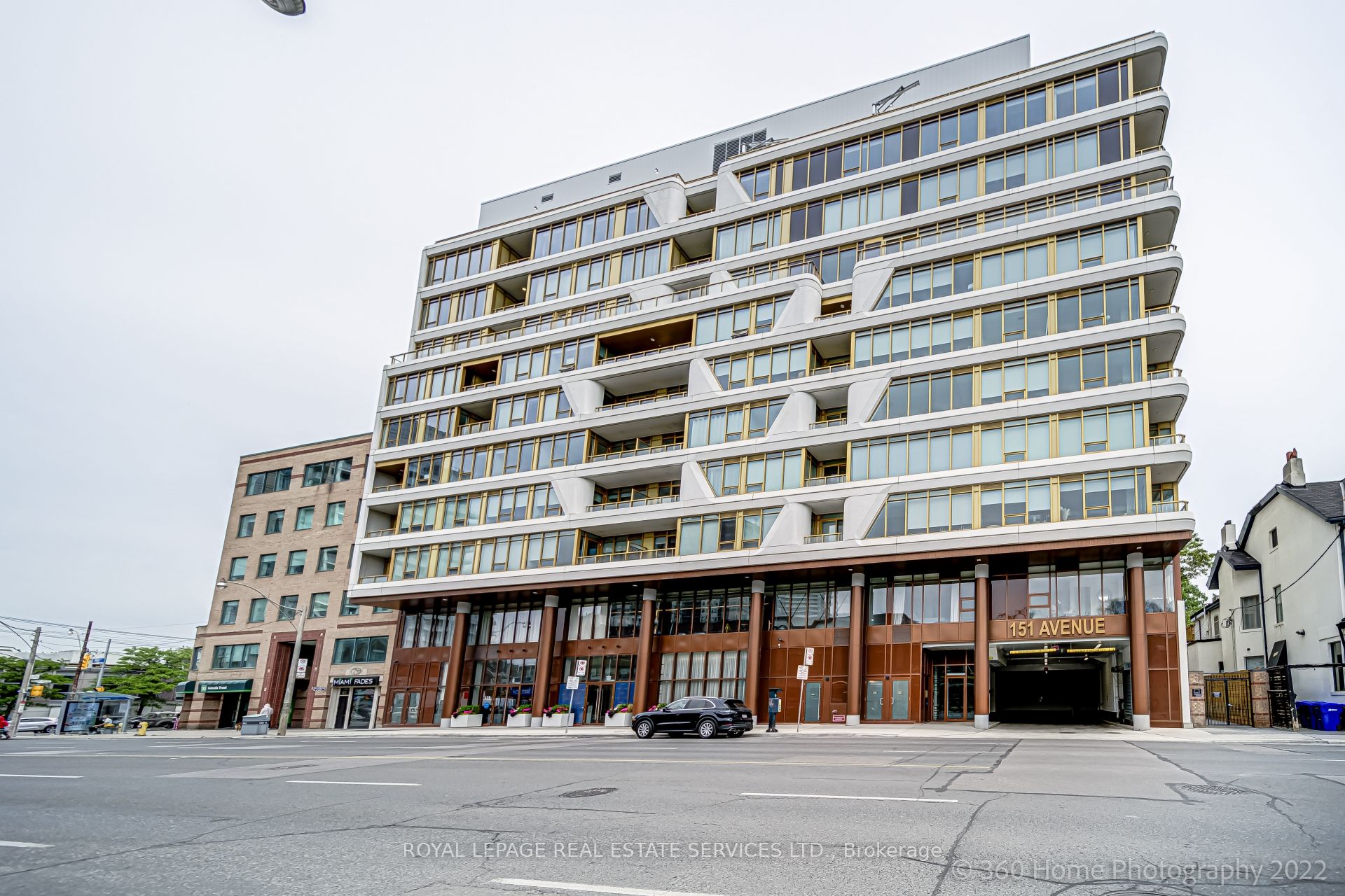 151 Avenue Road 405, Toronto, ON M5R 2H7