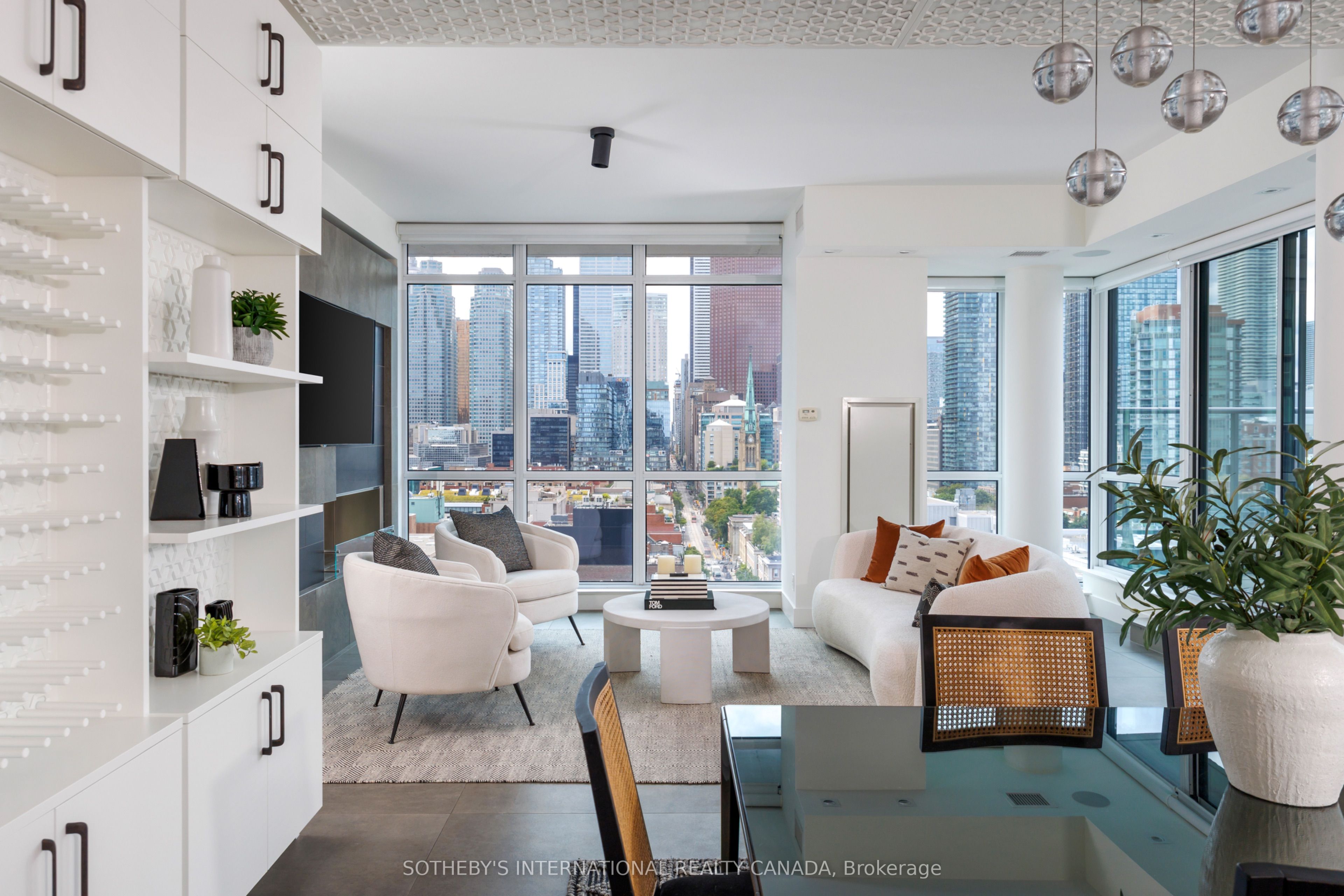 39 Sherbourne Street 1606, Toronto, ON M5A 0L8
