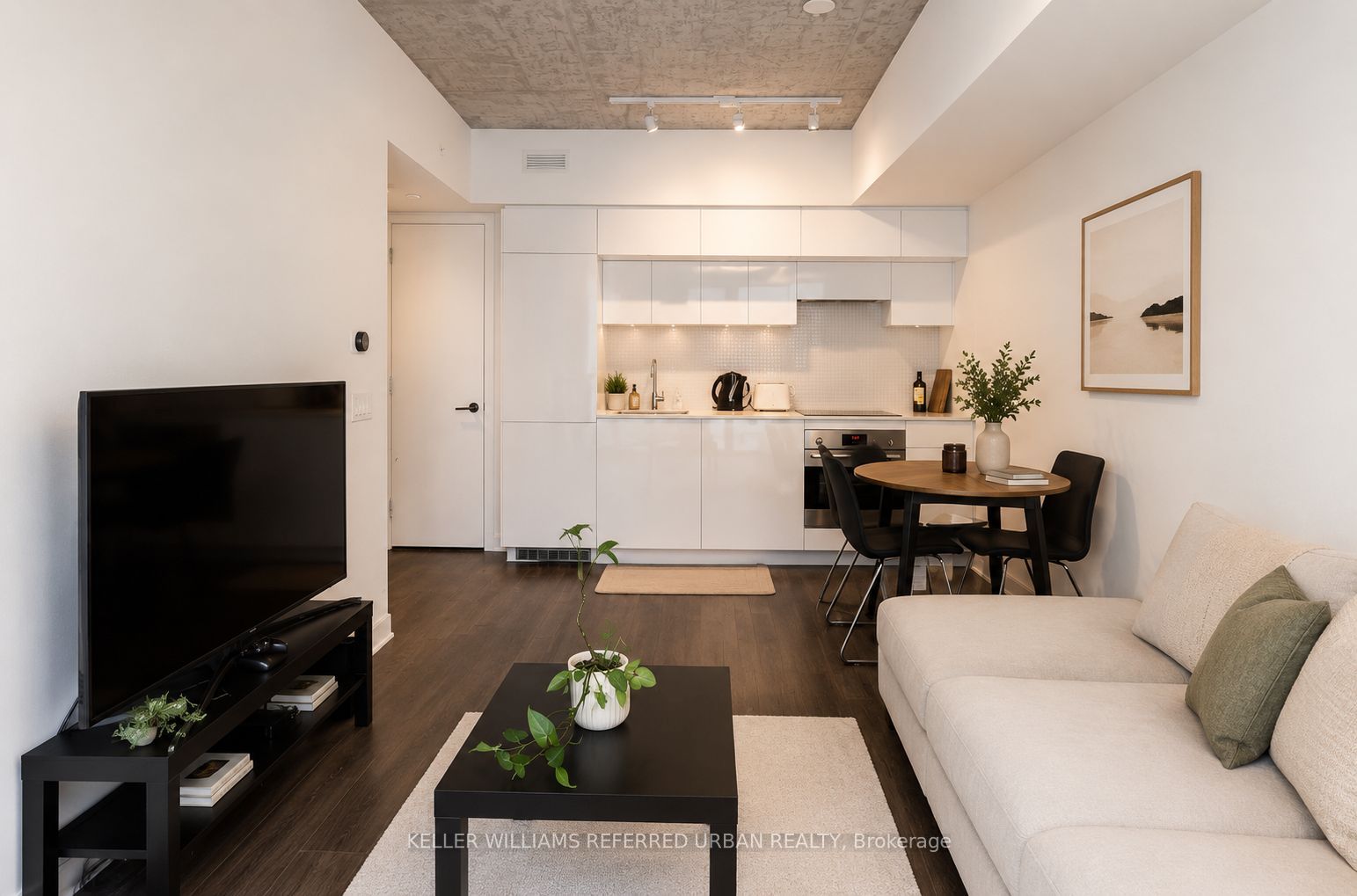 185 Roehampton Avenue 515, Toronto, ON M4P 0C6 photo 5
