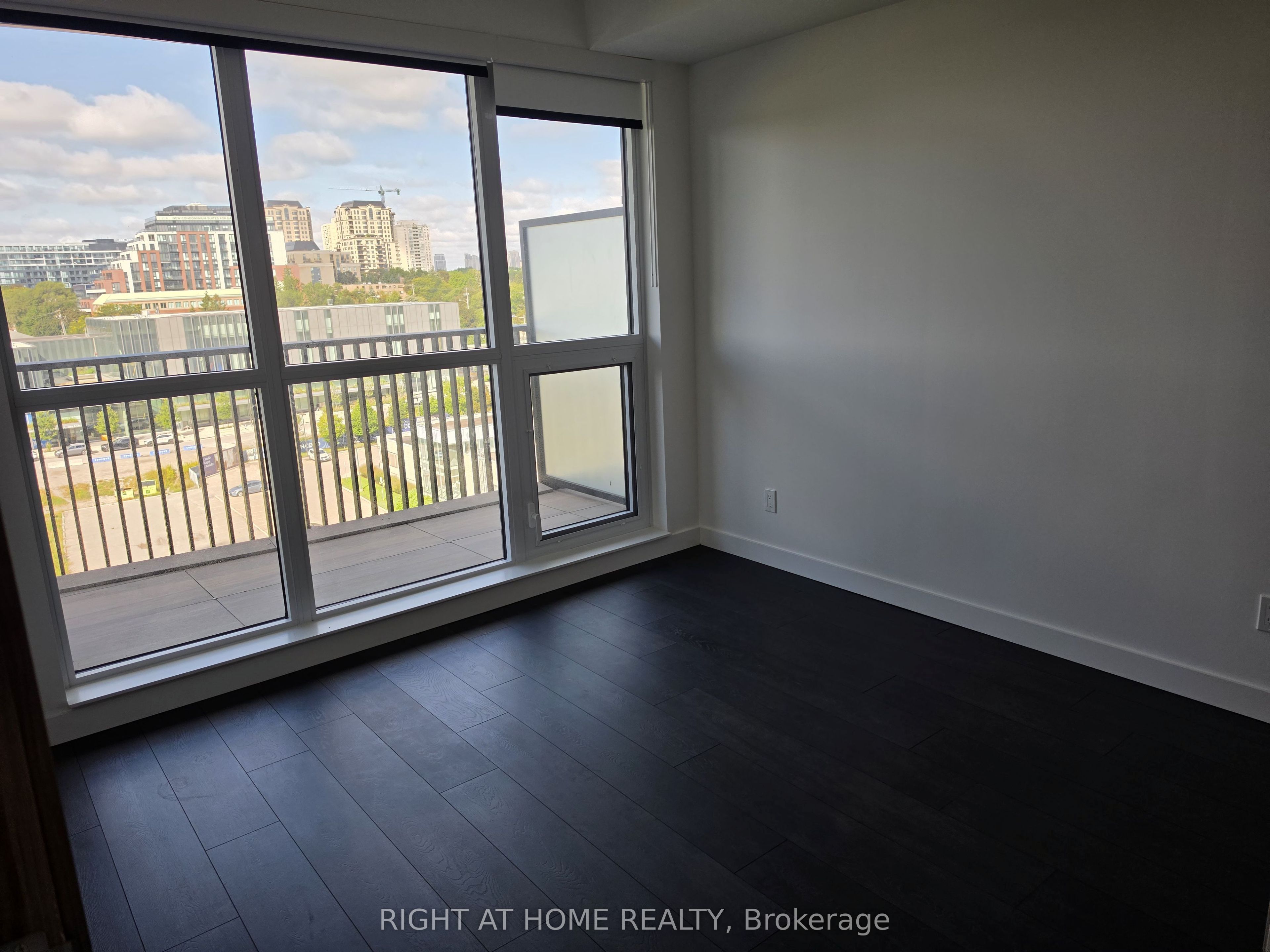 75 Billes Heights 916, Toronto, ON M2K 0J8 photo 5