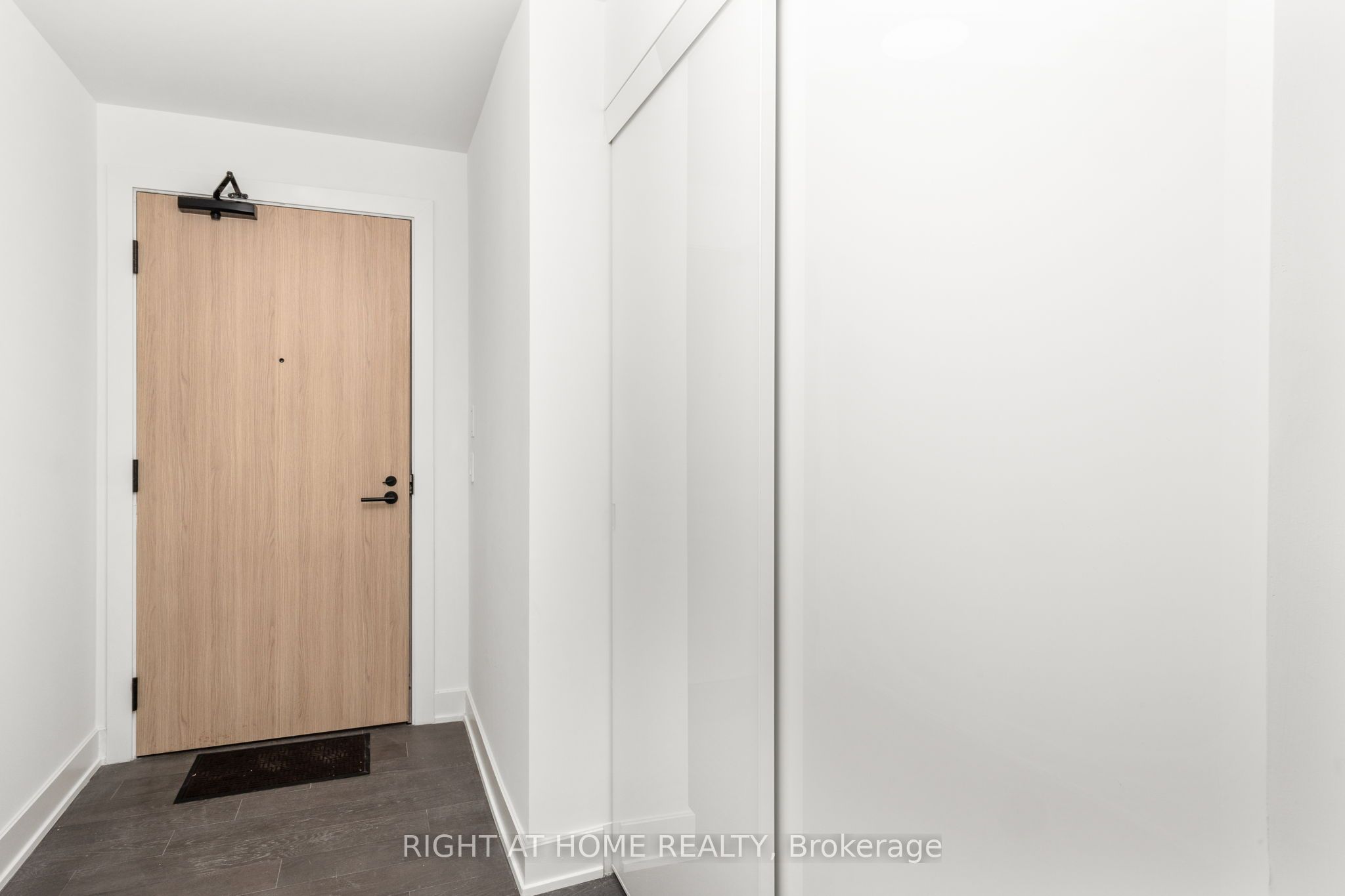 35 Mercer Street 3412, Toronto, ON M5V 0V1 photo 2