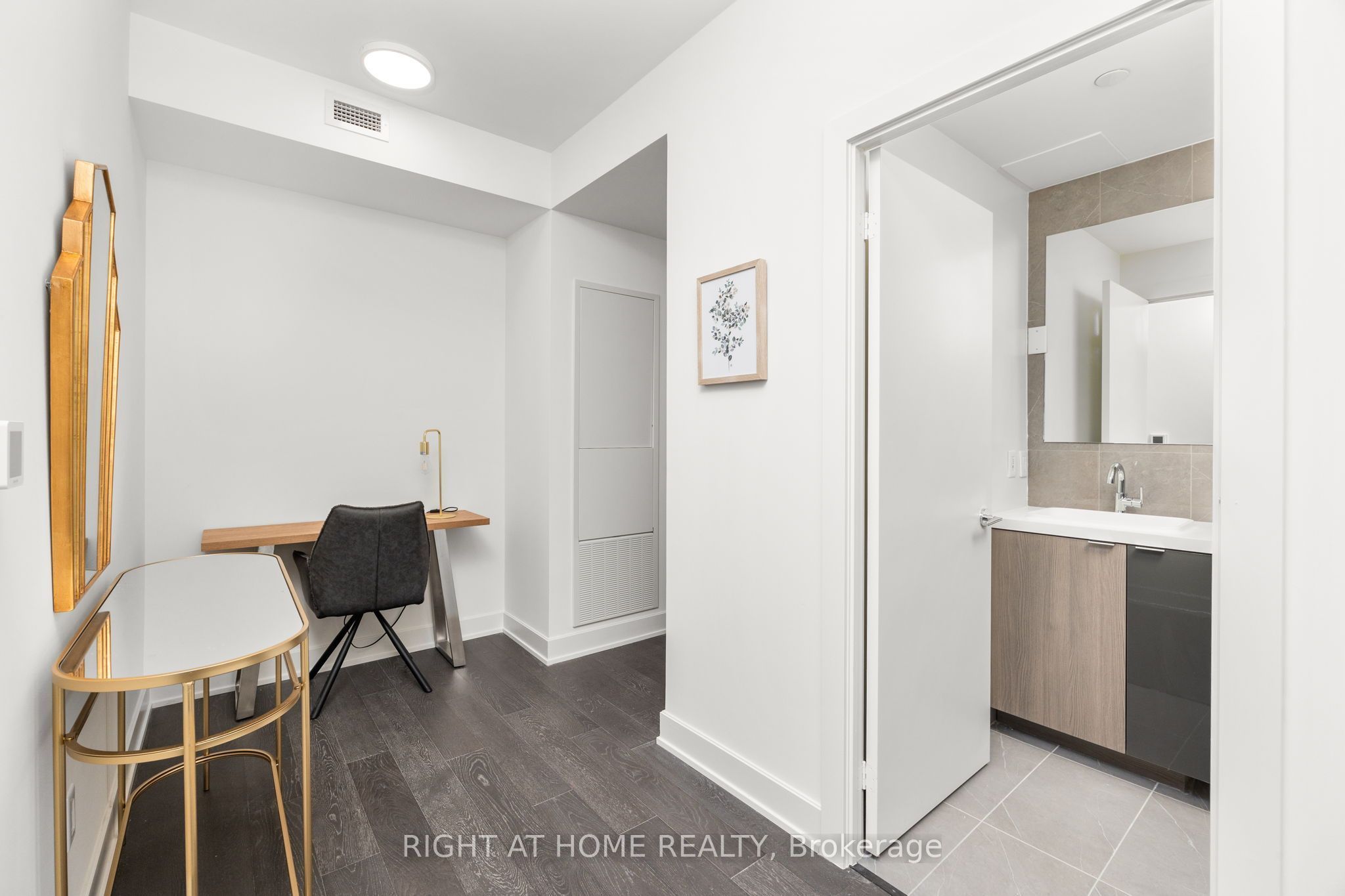 35 Mercer Street 3412, Toronto, ON M5V 0V1 photo 3