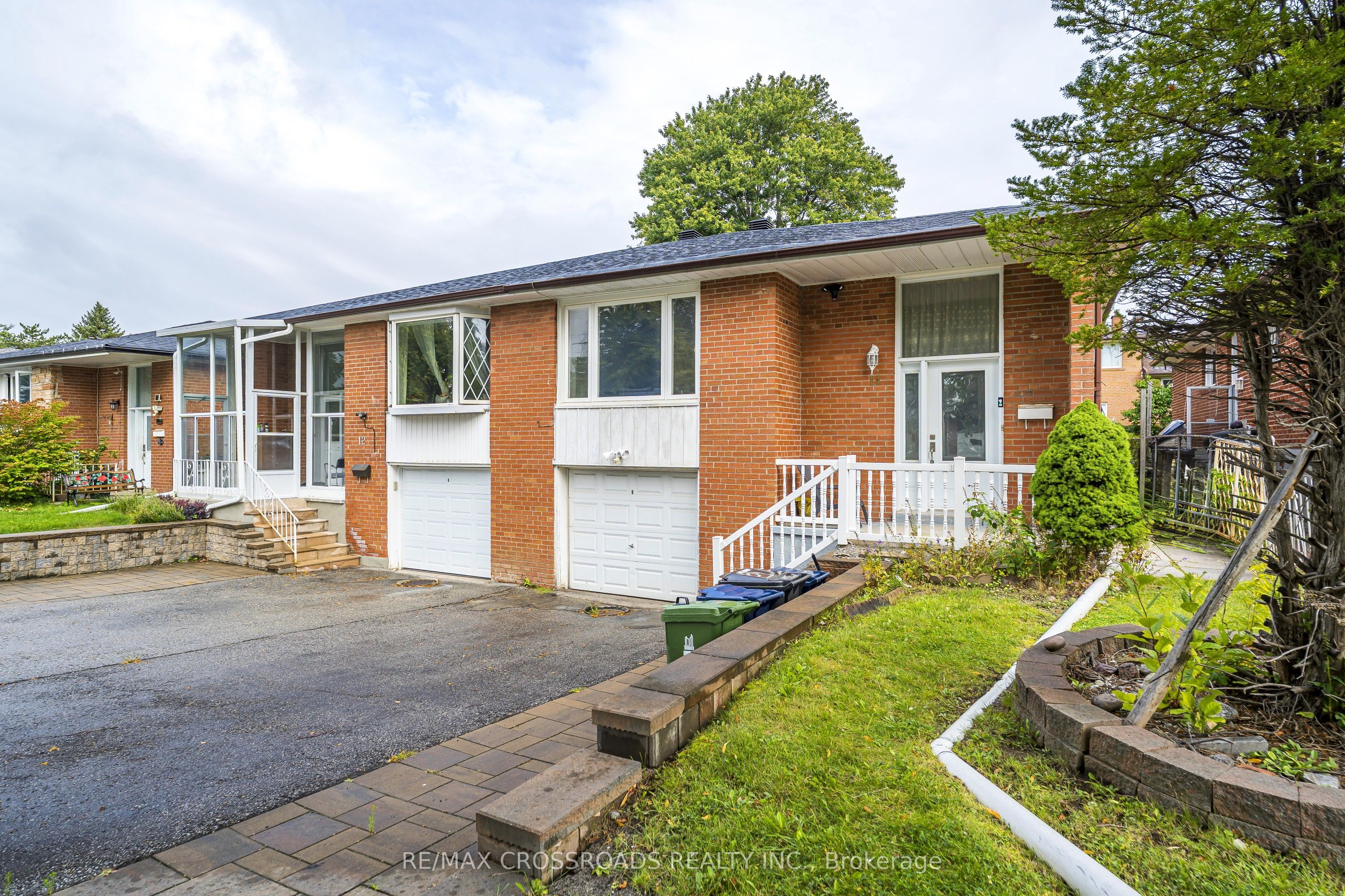 14 Reiber Crescent, Toronto, ON M2H 1C4