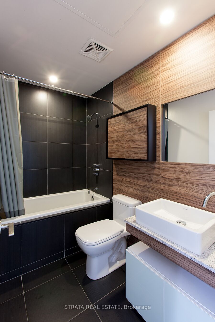 75 St Nicholas Street 308, Toronto, ON M4Y 0A5 photo 4