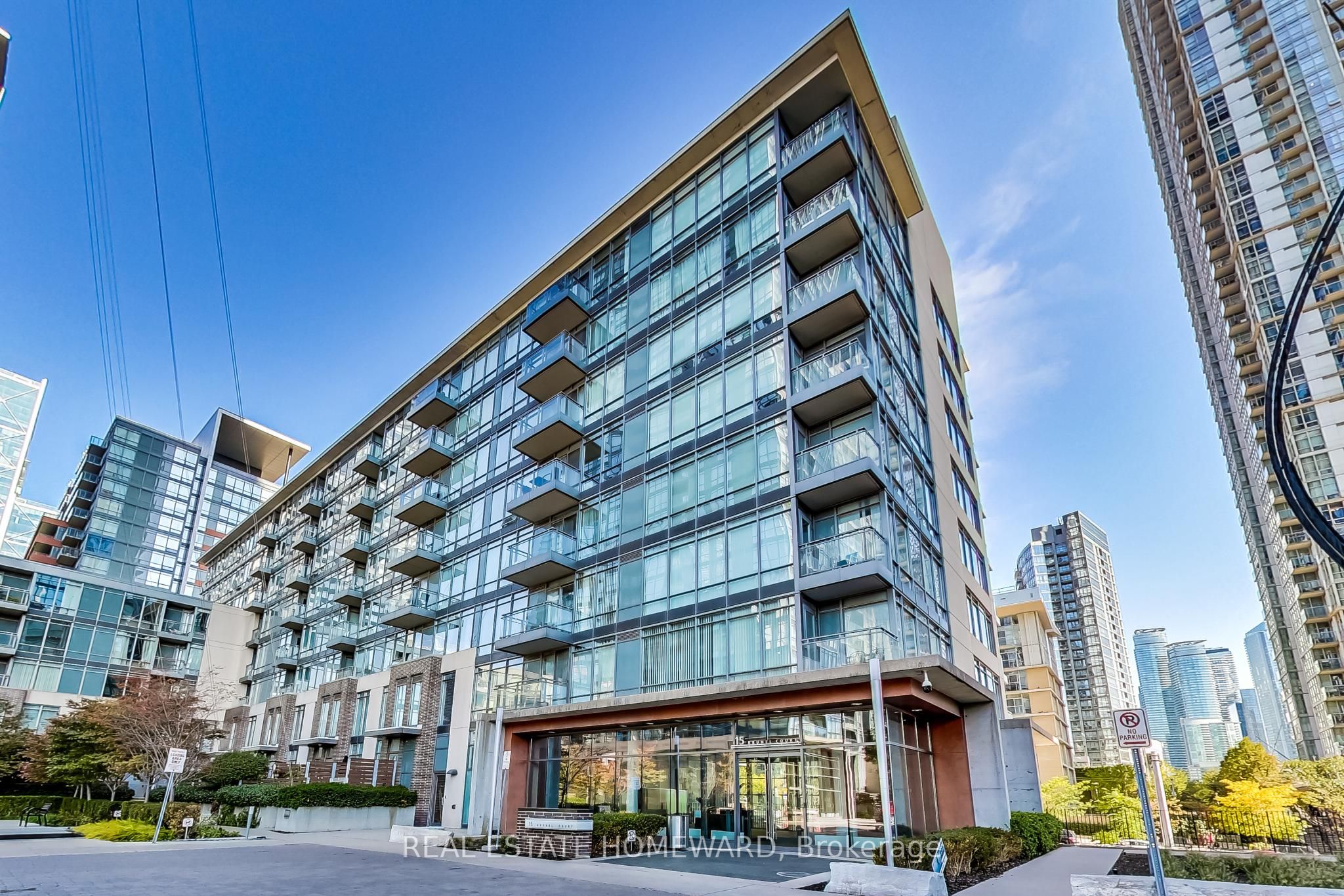 15 Brunel Court 505, Toronto, ON M5V 3Y6