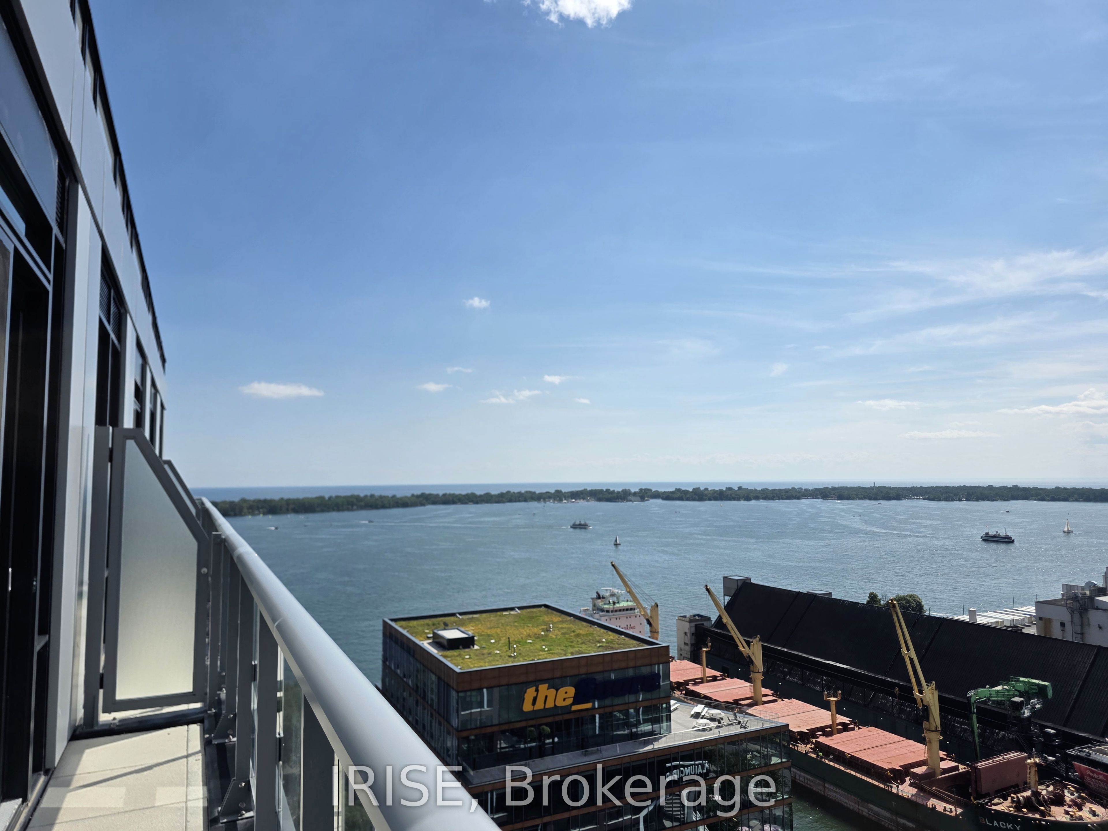 15 Richardson Street 2113, Toronto, ON M5A 0Y5 photo 4