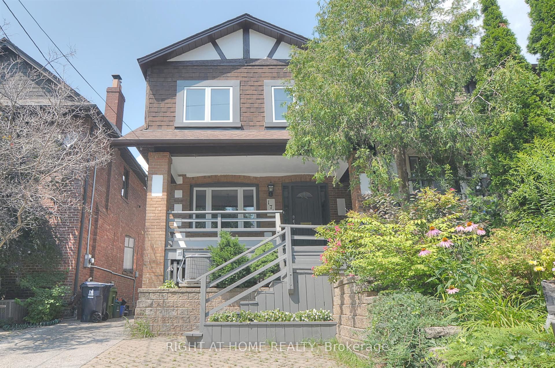 174 Hillsdale Avenue E, Toronto, ON M4S 1T5