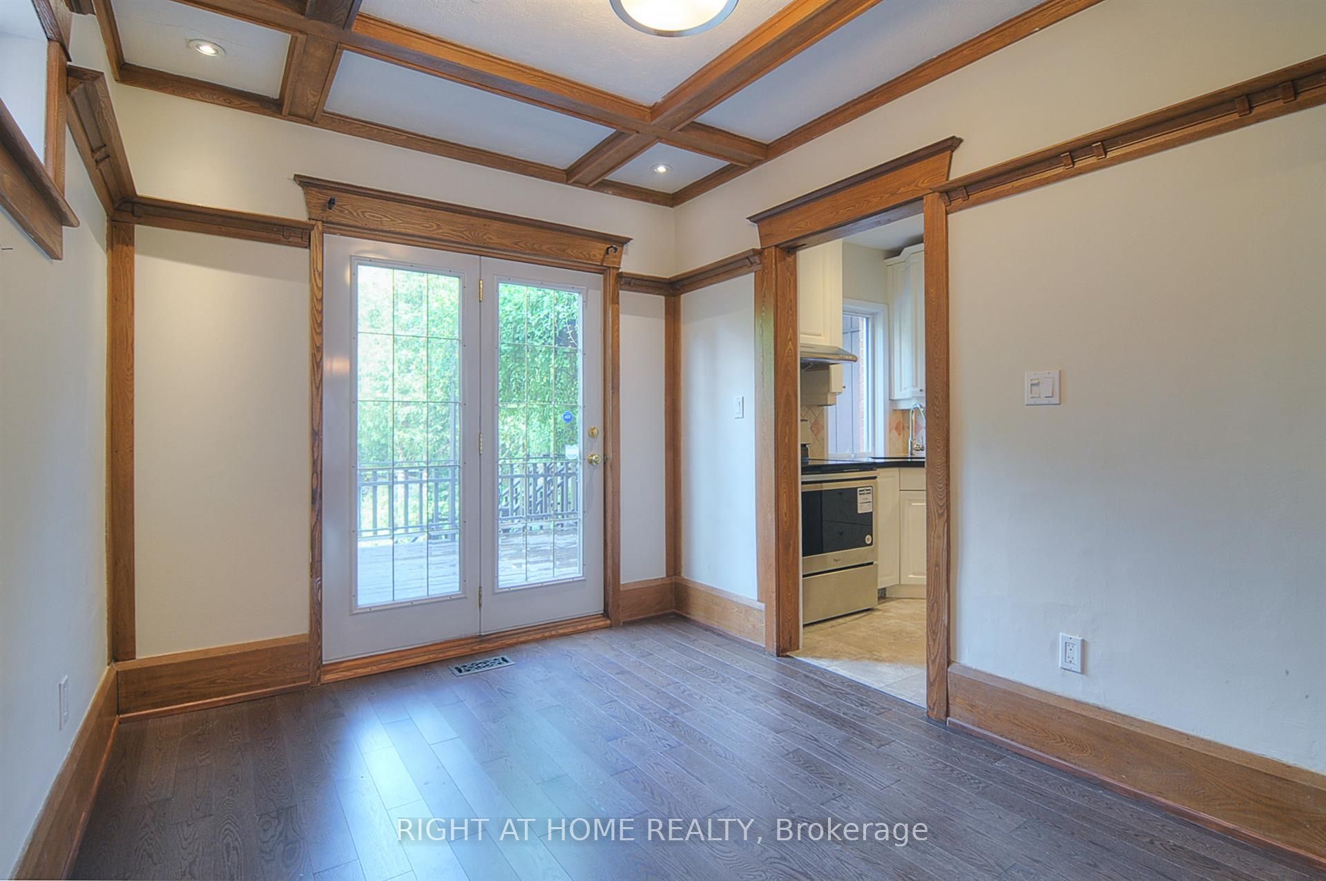 174 Hillsdale Avenue E, Toronto, ON M4S 1T5 photo 5