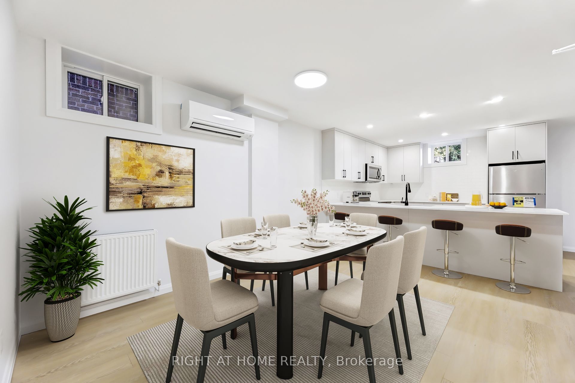 35 Braemar Avenue Lower, Toronto, ON M5P 2L1 photo 3