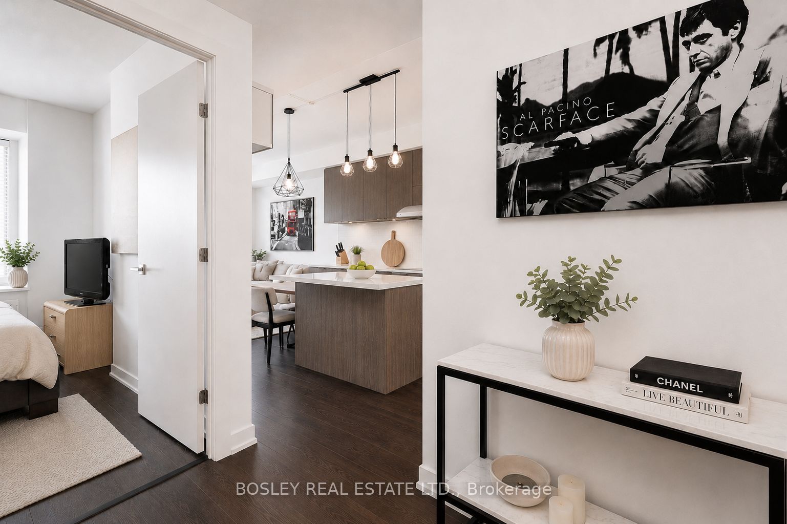 223 St Clair Avenue 209, Toronto, ON M4V 0A5 photo 3