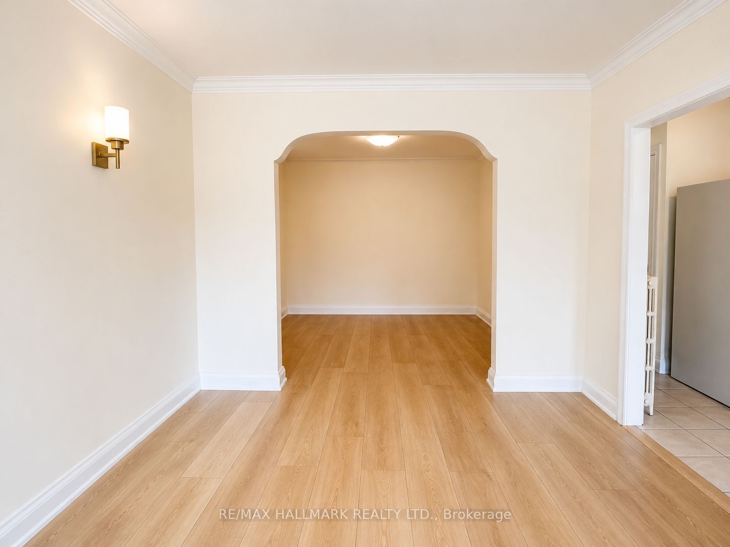333 Vaughan Road, Toronto, ON M6C 2N5 photo 2