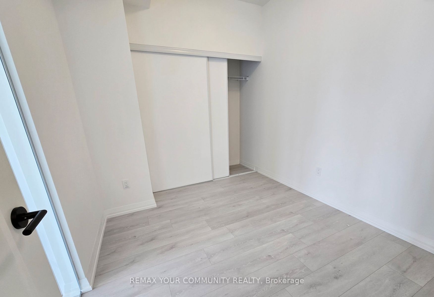 280 Dundas Street W 2909, Toronto, ON M5T 0E3 photo 4