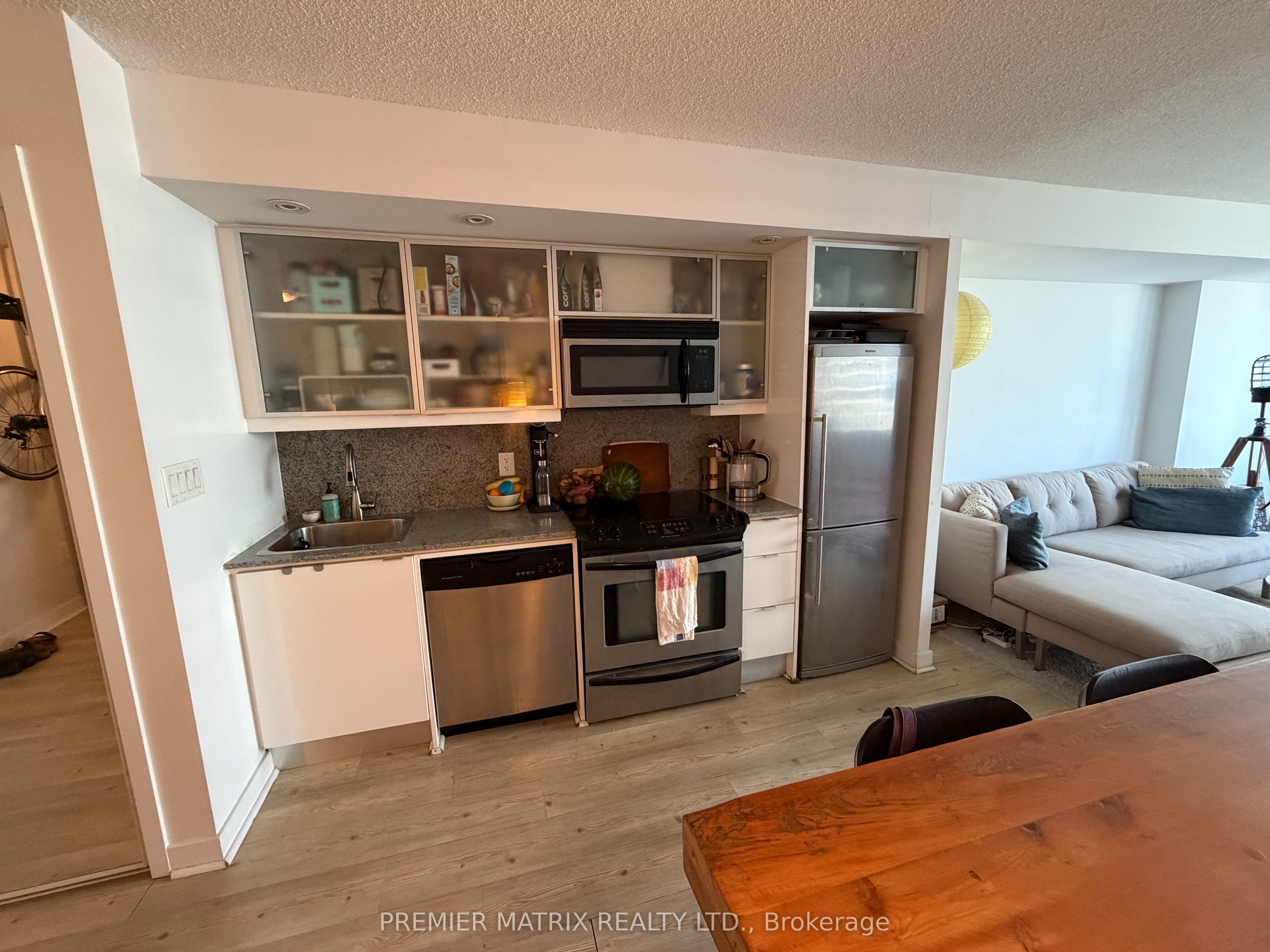 25 Telegram Mews 4205, Toronto, ON M5V 3Z1 photo 4