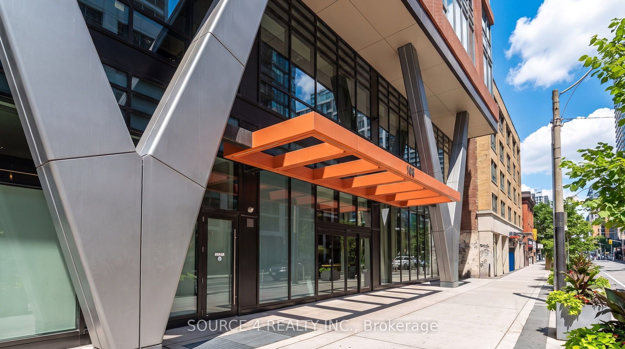 108 Peter Street 4906, Toronto, ON M5V 0W2 photo 2