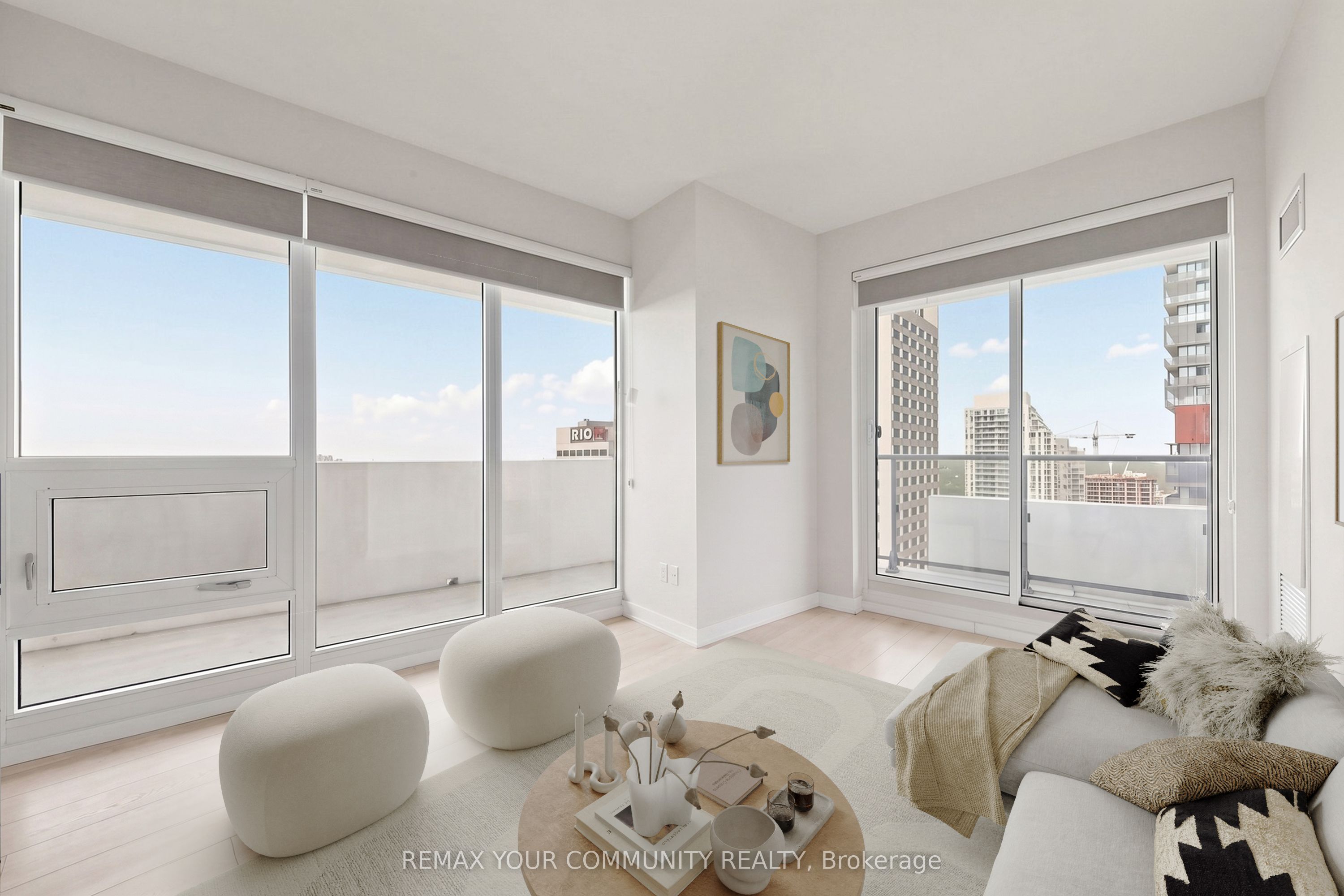 2221 Yonge Street 2709, Toronto, ON M4S 2B8 photo 3