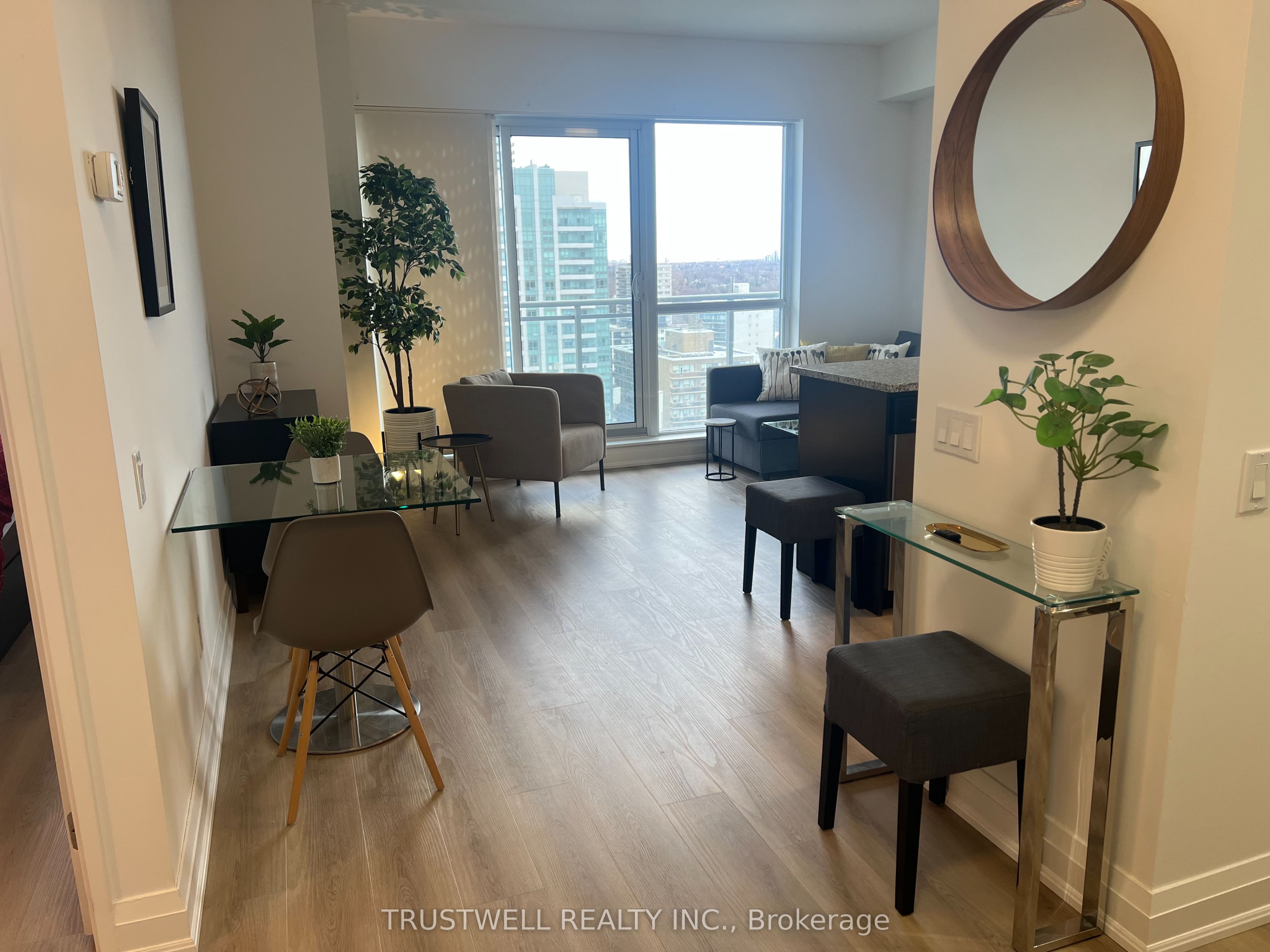 83 Redpath Avenue 1611, Toronto, ON M4S 0A2