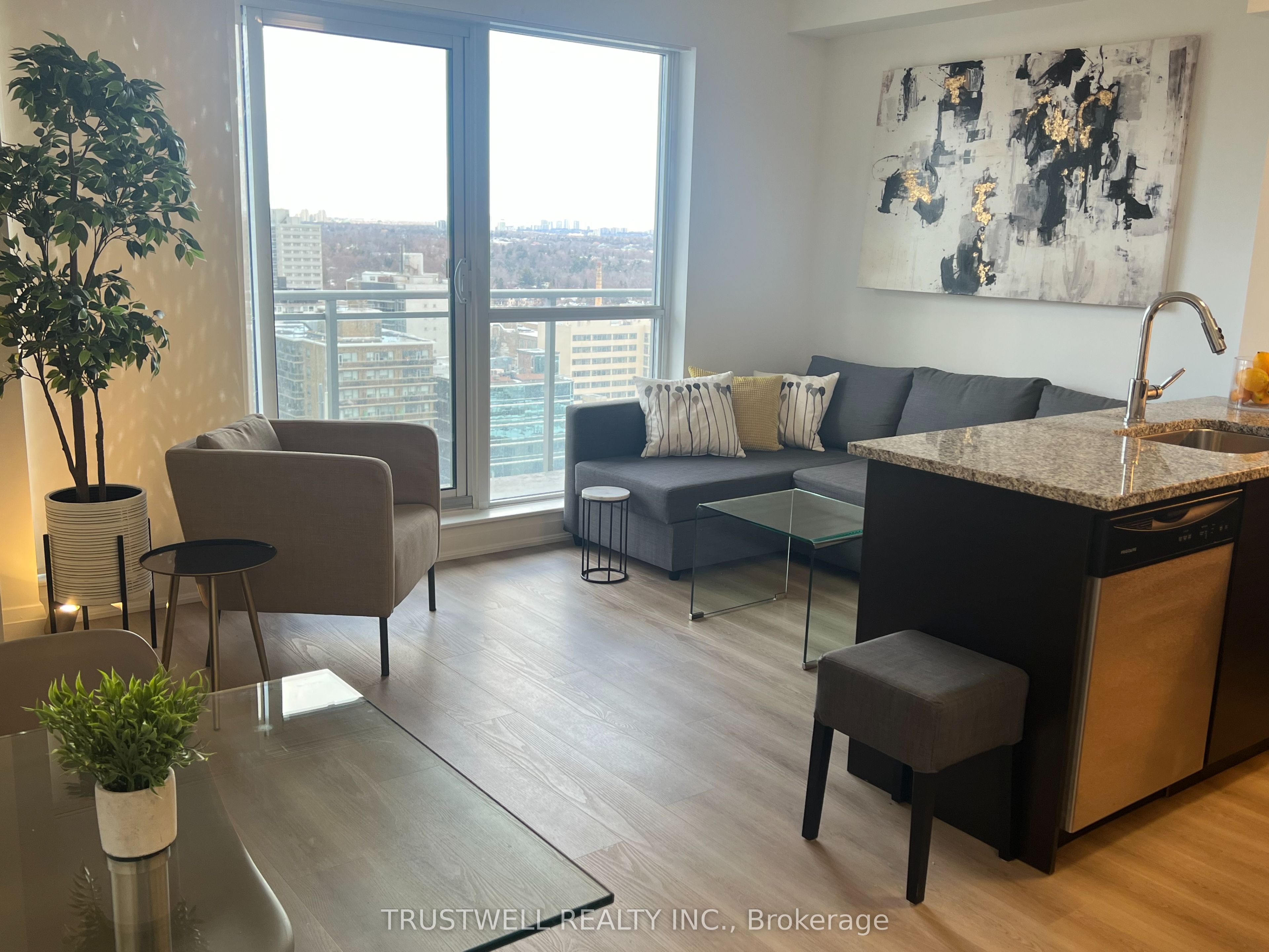 83 Redpath Avenue 1611, Toronto, ON M4S 0A2 photo 4