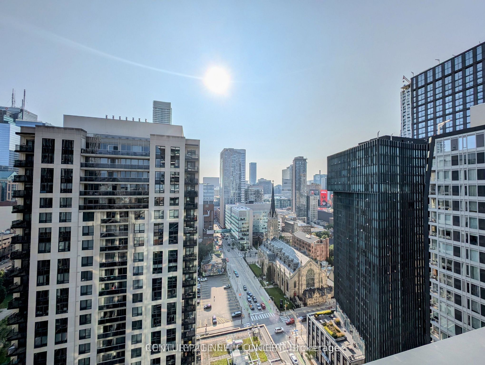 77 S Shuter Street 2701, Toronto, ON M5B 0B8 photo 2