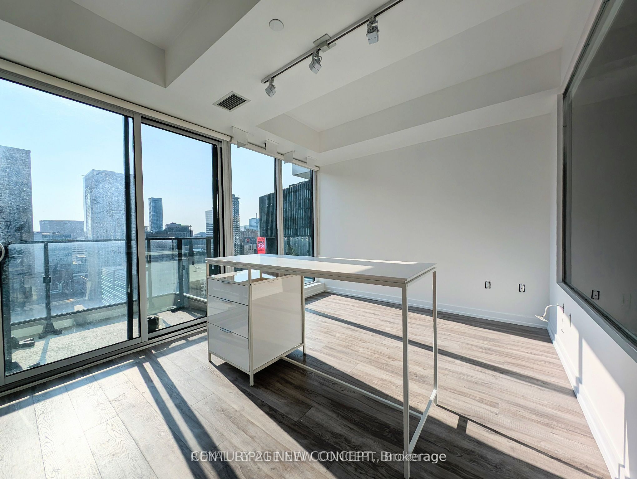 77 S Shuter Street 2701, Toronto, ON M5B 0B8 photo 3