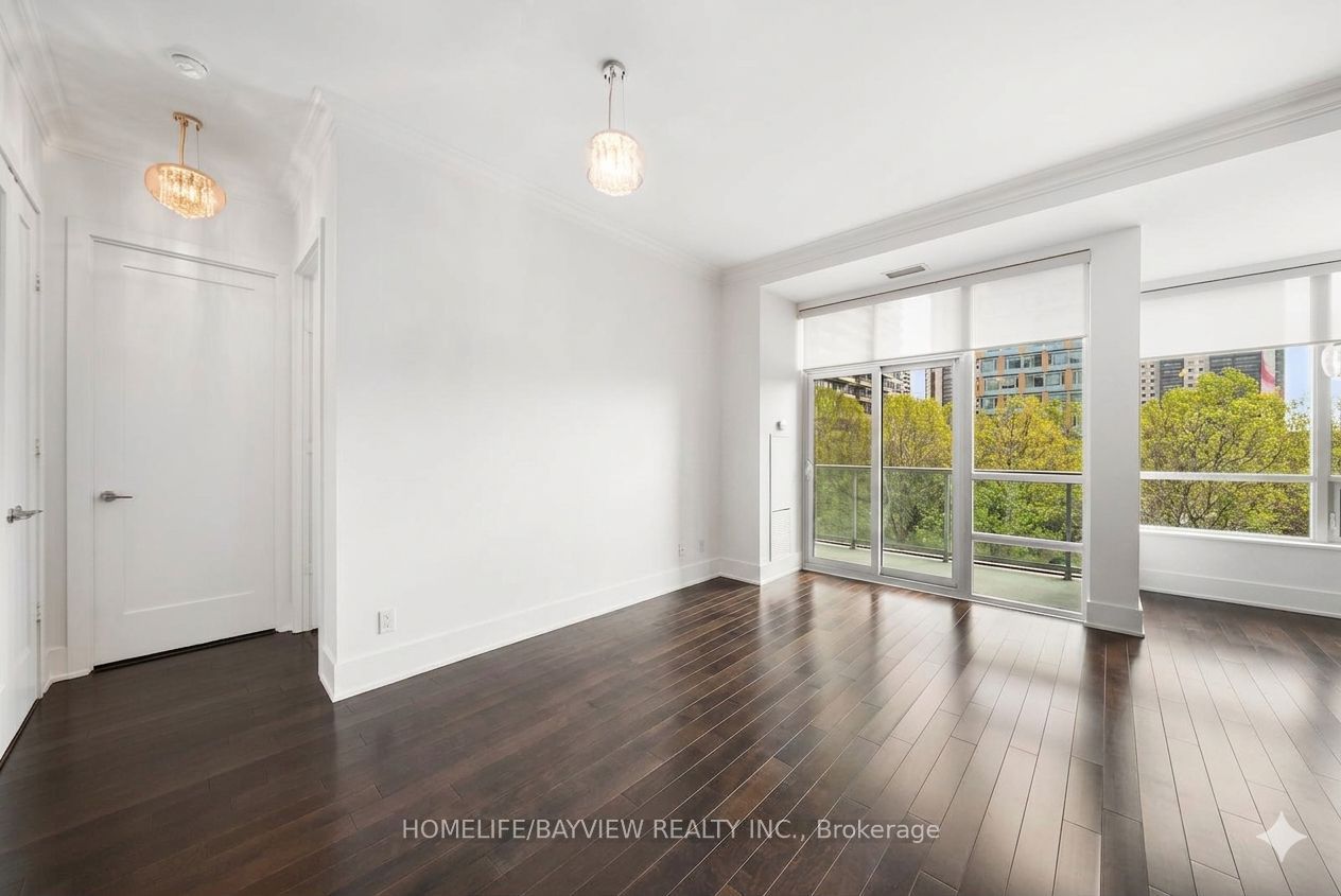 120 Homewood Avenue 420, Toronto, ON M4Y 2J3 photo 5
