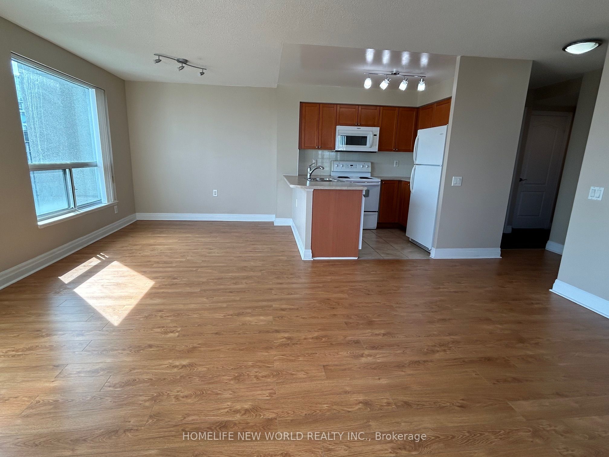 21 Hillcrest Avenue 2603, Toronto, ON M2N 7K2 photo 3