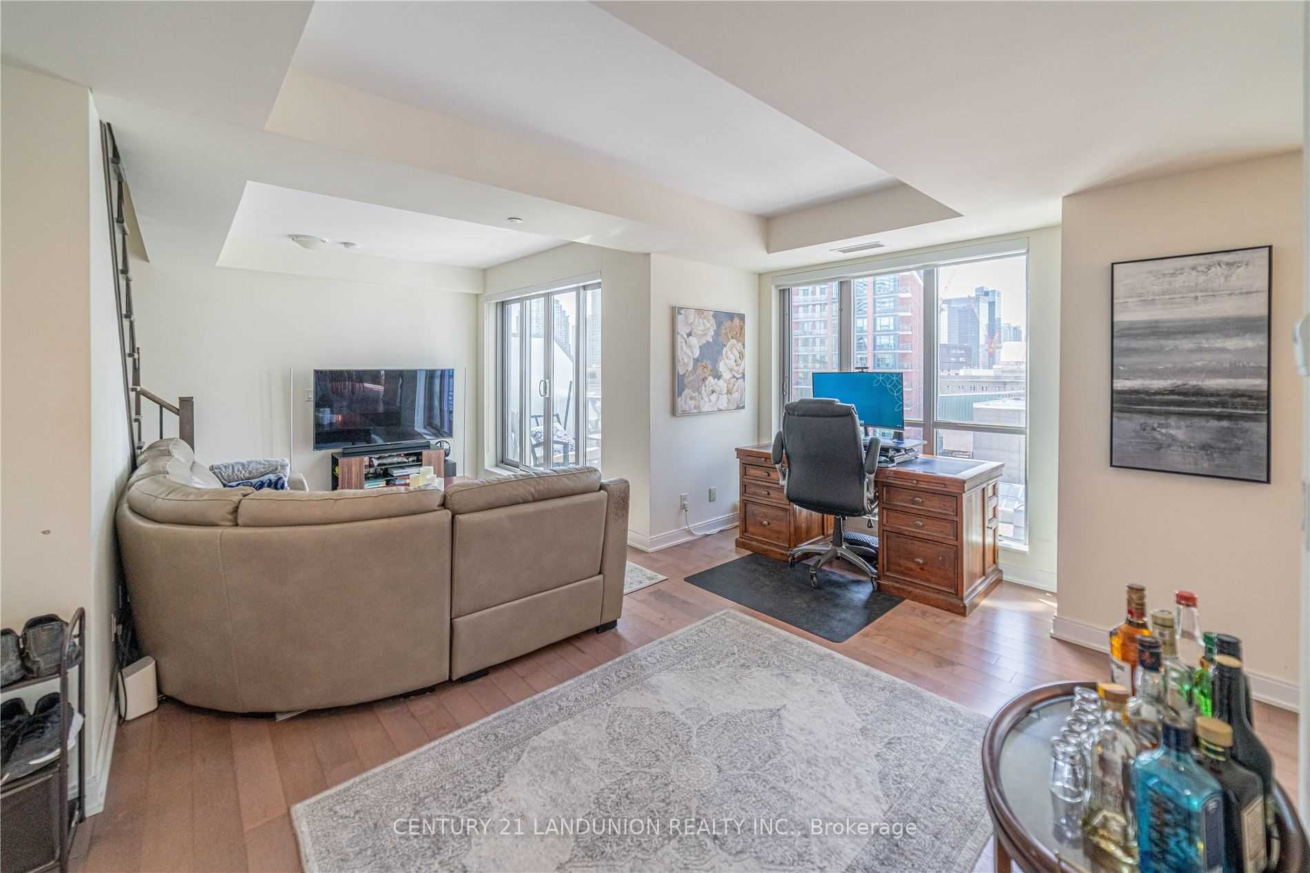 55 Front Street E 1106, Toronto, ON M5E 1B3 photo 5