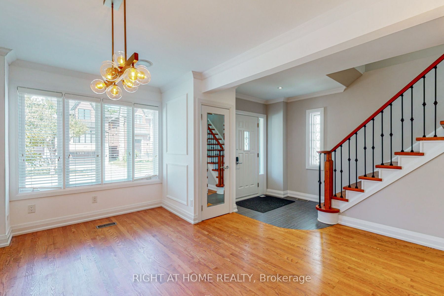183 Cameron Avenue, Toronto, ON M2N 1E6 photo 3