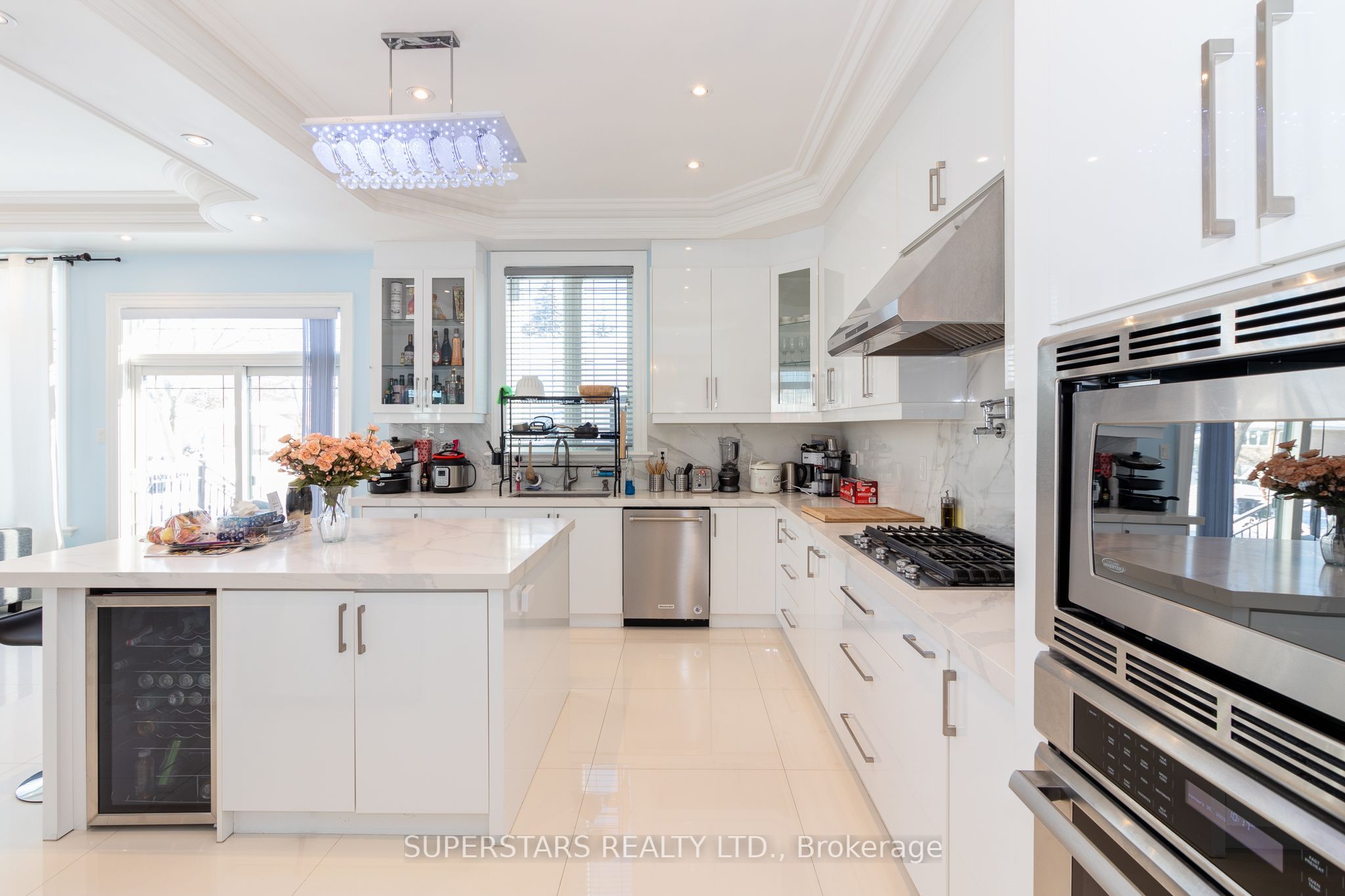 123 Wilmington Avenue, Toronto, ON M3H 5J5 photo 3