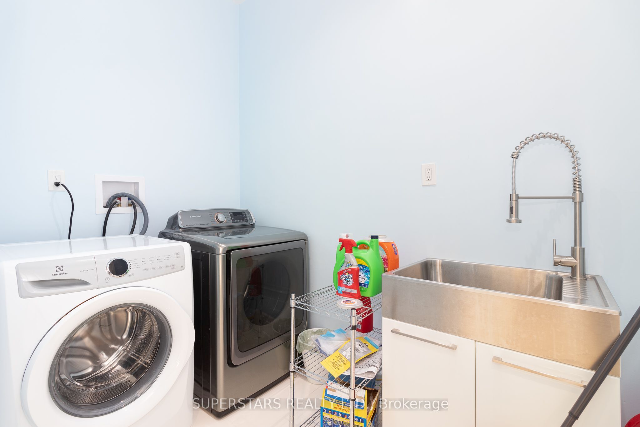 123 Wilmington Avenue, Toronto, ON M3H 5J5 photo 5