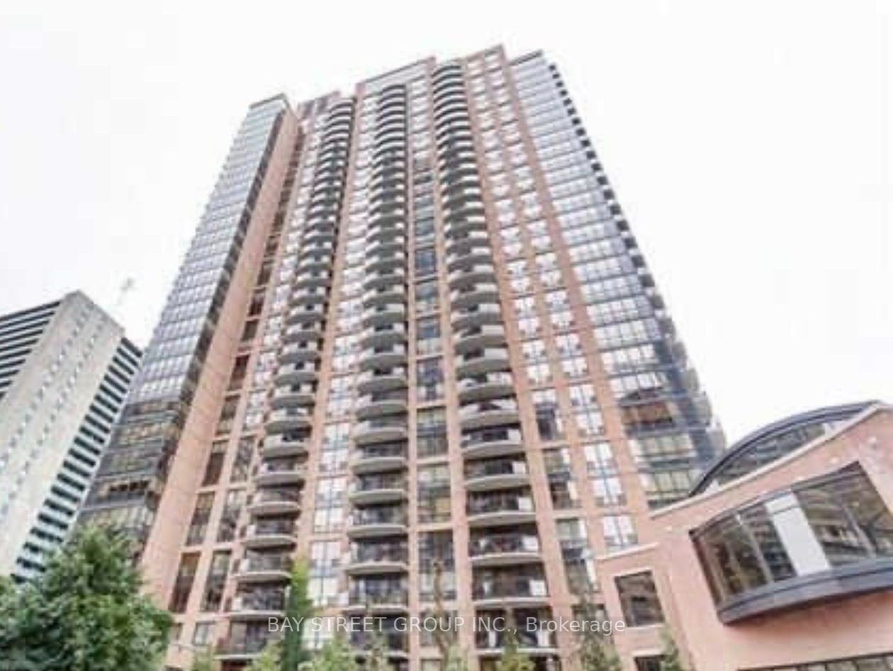 33 SHEPPARD Avenue 2012, Toronto, ON M2N 7K1