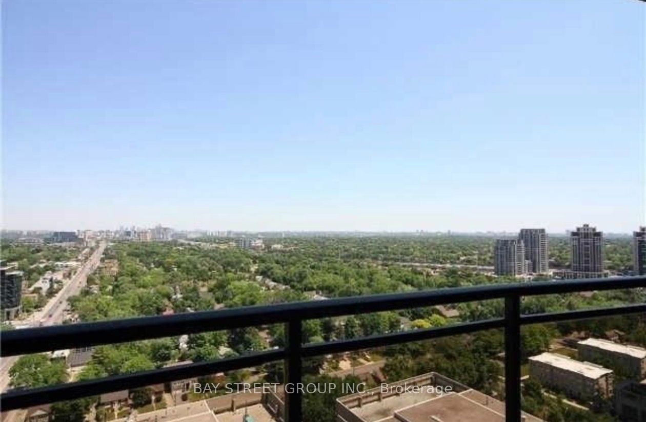 33 SHEPPARD Avenue 2012, Toronto, ON M2N 7K1 photo 4