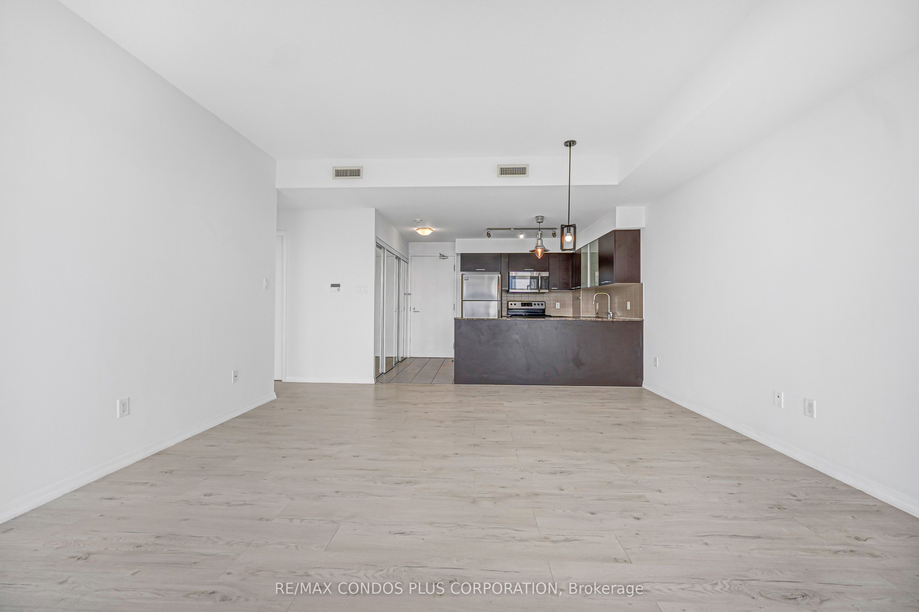 38 Grenville Street 4404, Toronto, ON M4Y 1A5 photo 5