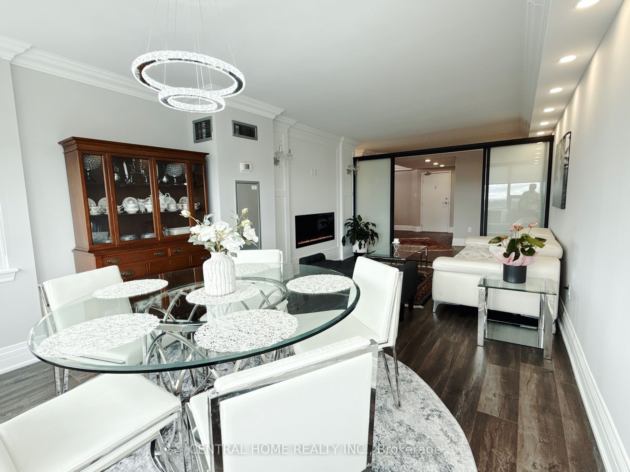 55 Skymark Drive 2703, Toronto, ON M2H 3N4 photo 3