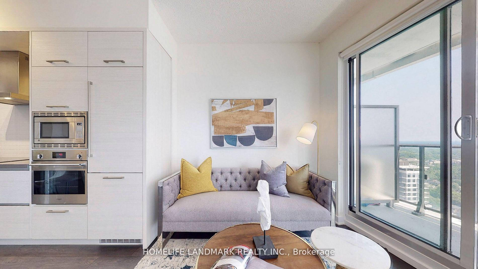 2221 Yonge Street 3304, Toronto, ON M4S 2B4 photo 5