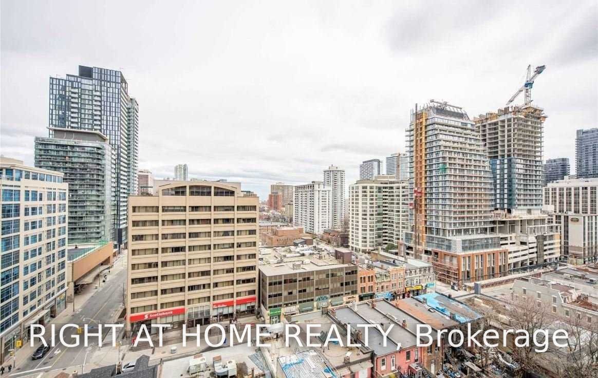 11 Wellesley Street W 1112, Toronto, ON M4Y 0G4 photo 2